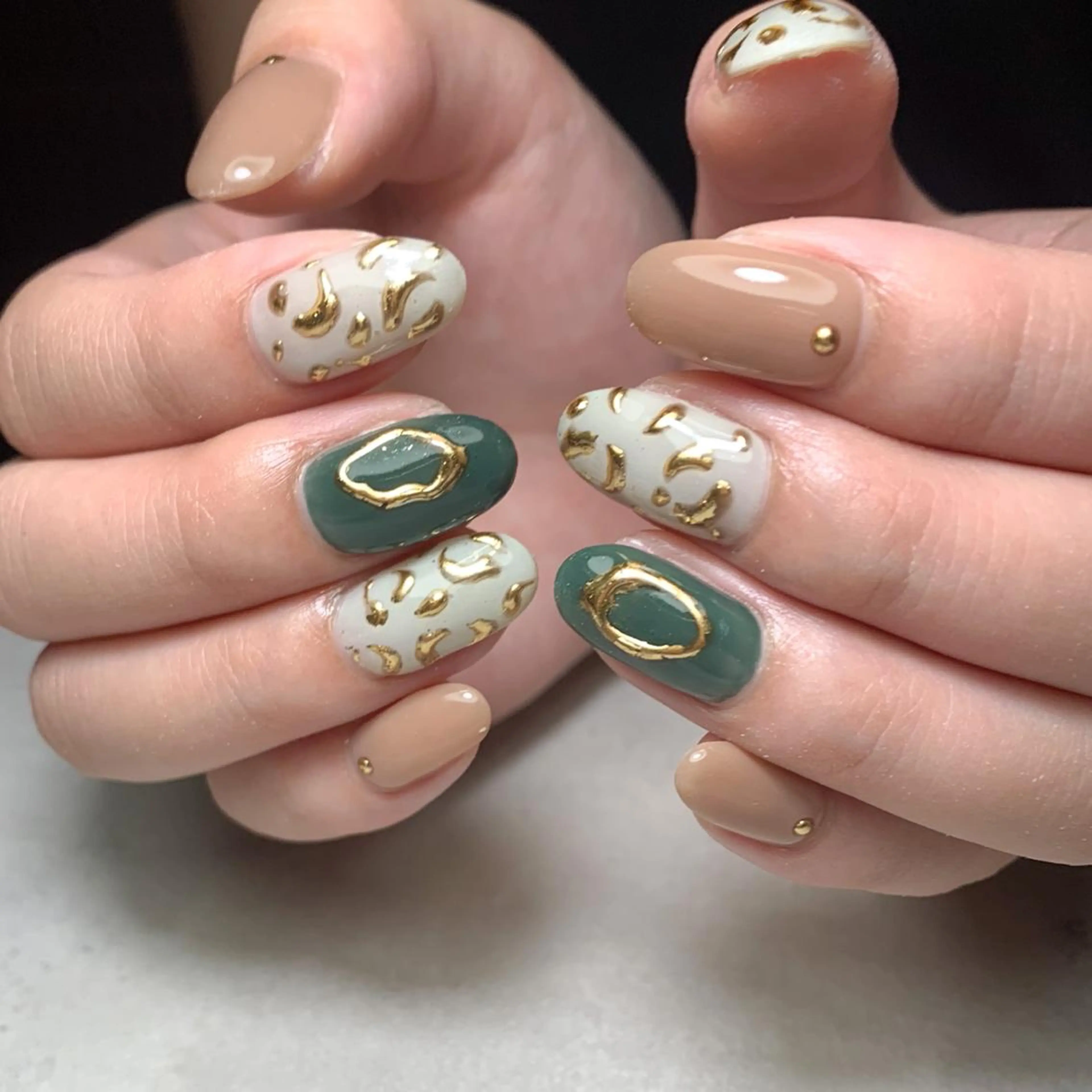 ネイル FIORITURA aiのネイルデザイン