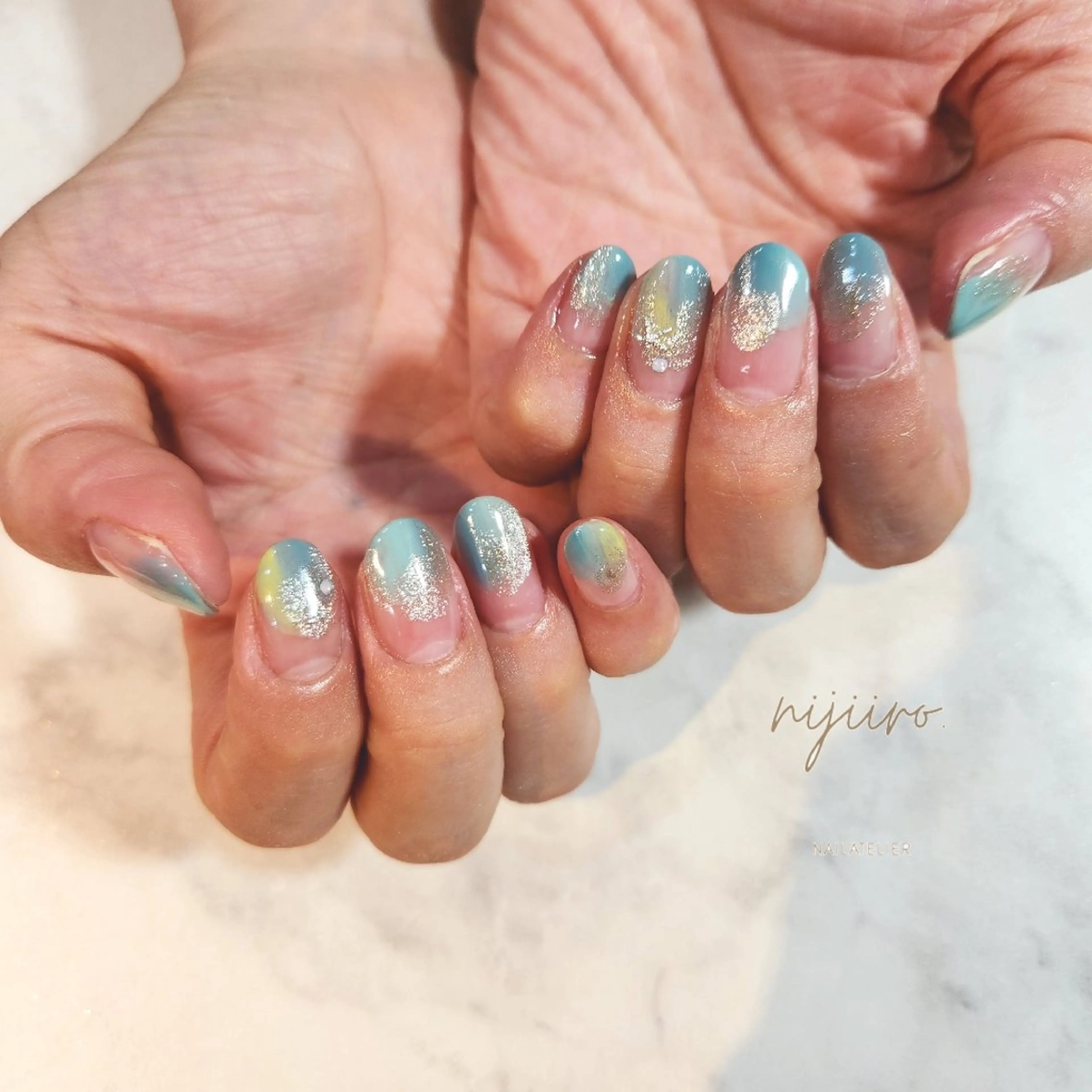 ネイル ハンドネイル nijiiro🌈 サトウのネイルデザイン