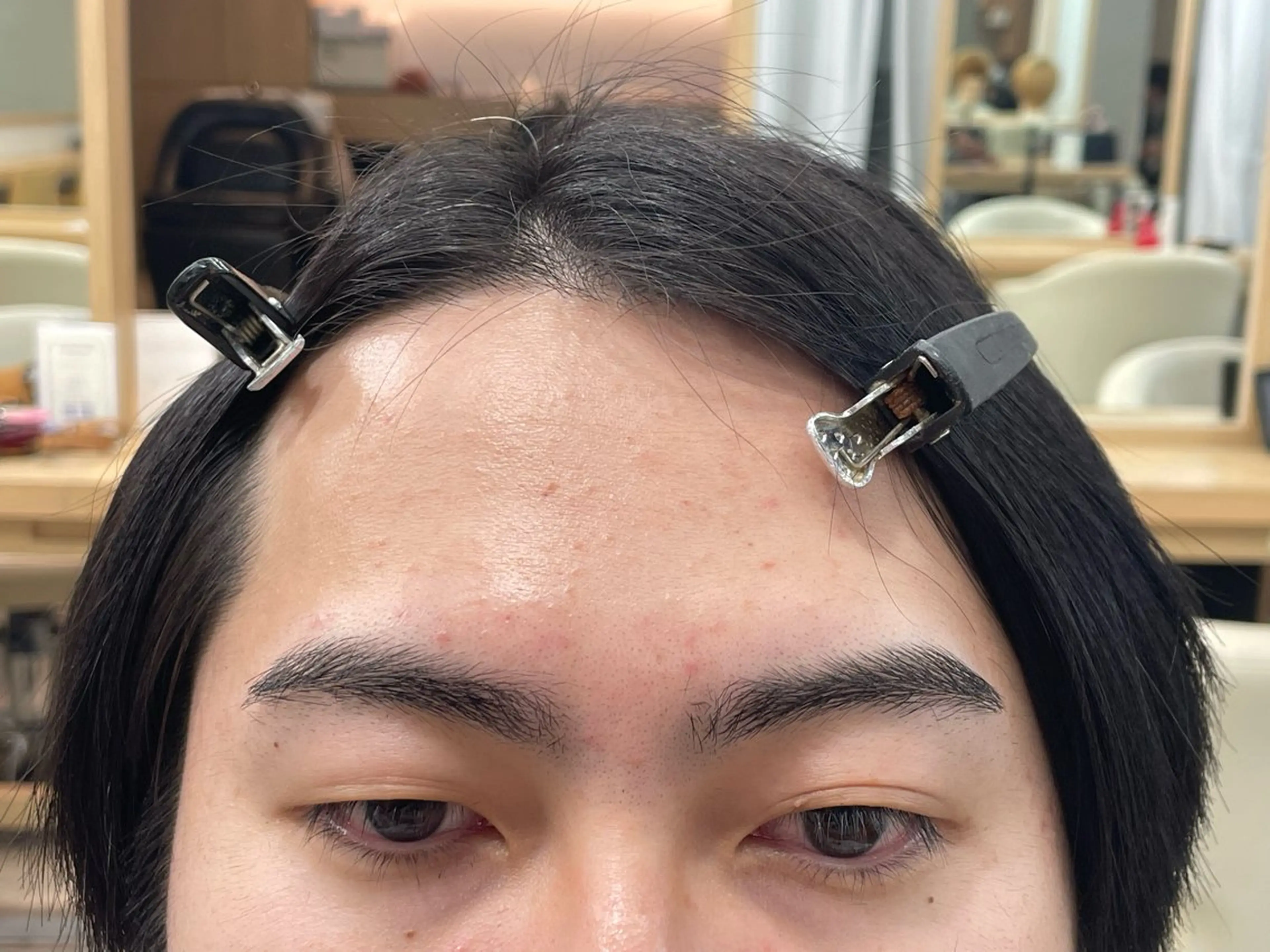 アイブロウ 松本 悠太郎のヘアスタイル