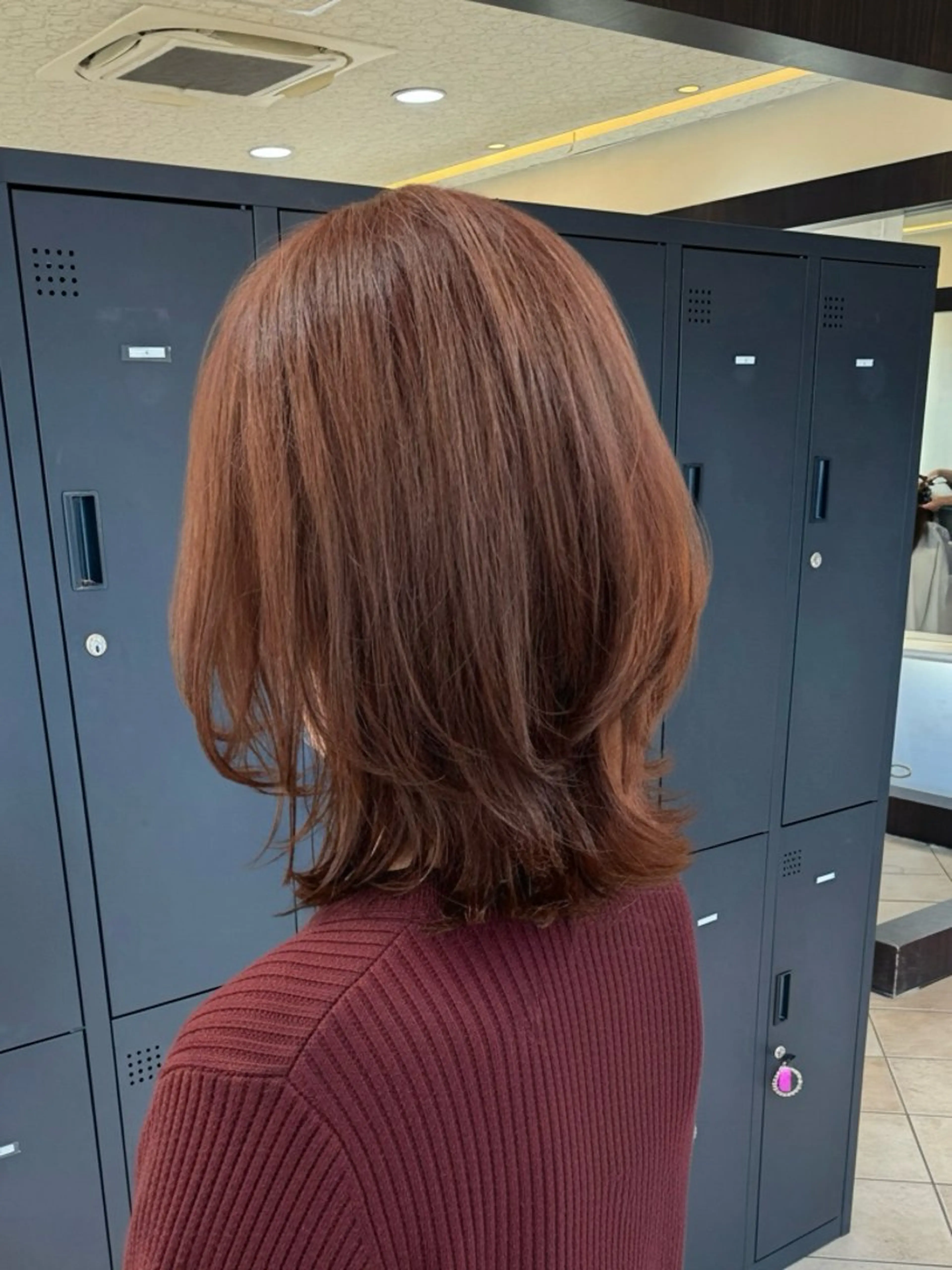 カラー カット ヘアカラー パーマ 縮毛矯正 トリートメント ヘッドスパ 艶髪レイヤーの王 また復活の大澤竜馬のヘアスタイル