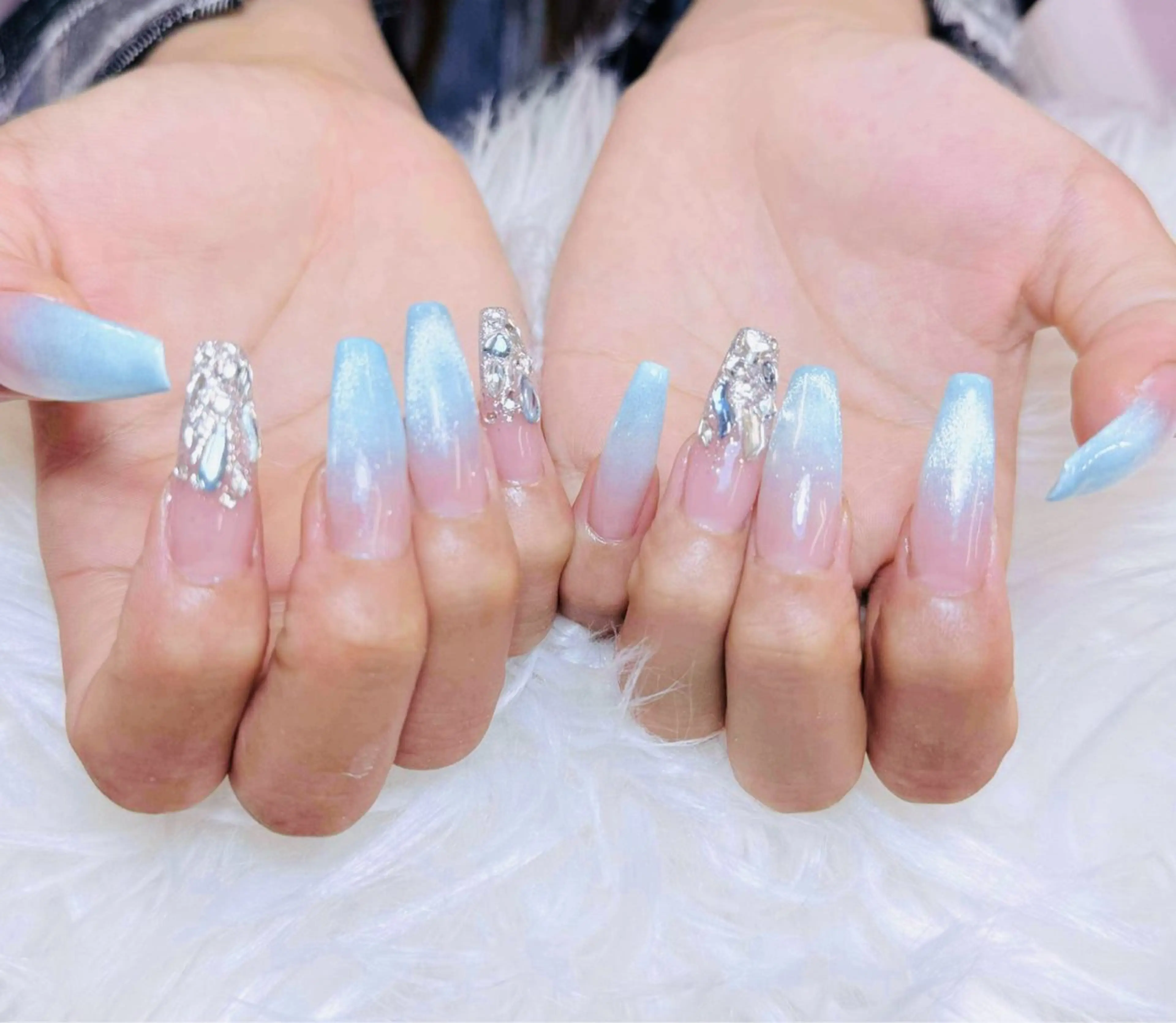 ネイル チークネイル 長さ出し フラッシュネイル フレンチネイル グラデーション ハンドネイル AN NAIL SALONのネイルデザイン