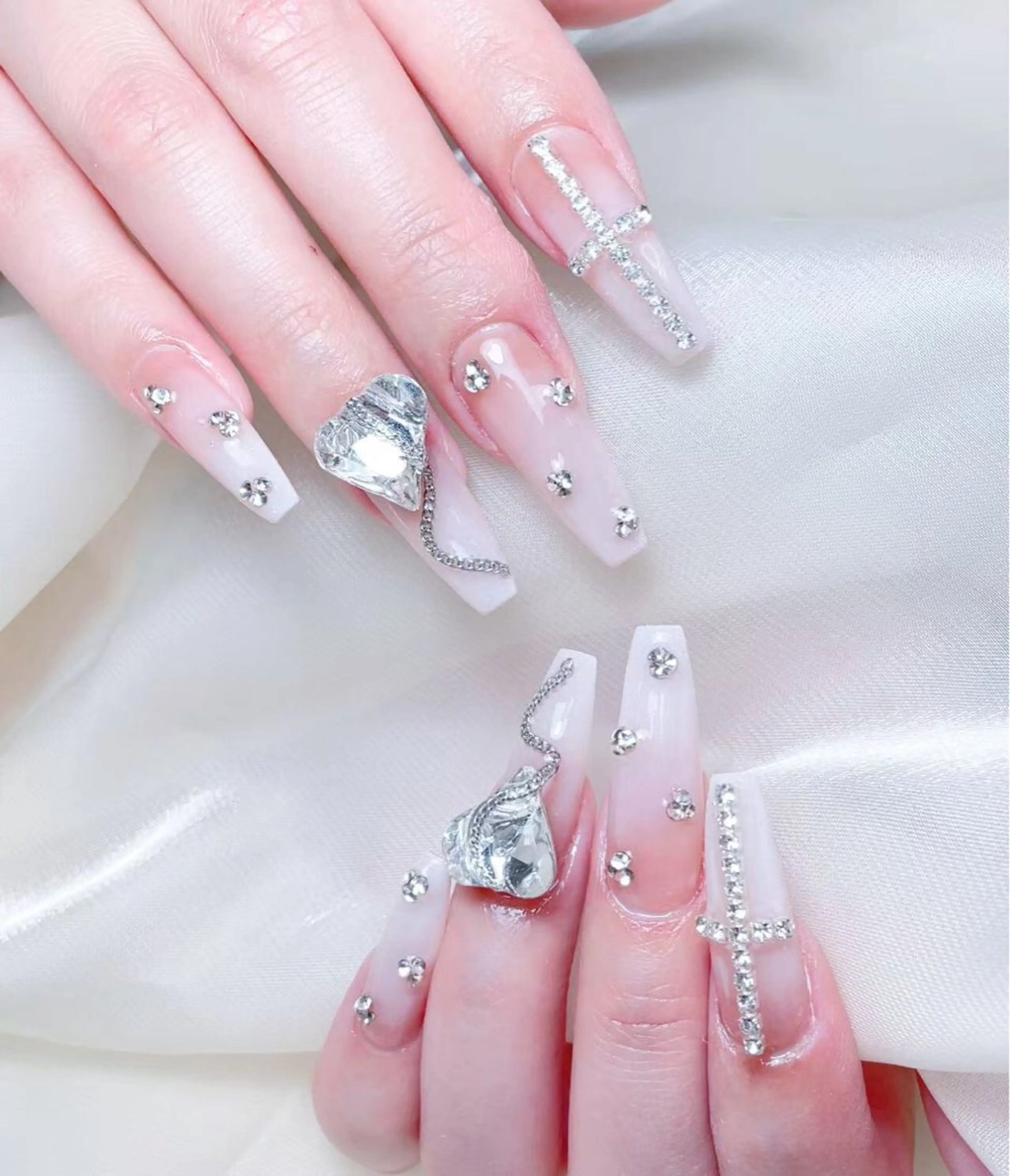 ネイル 🎀Ｍ nails✨ ビューティーのネイルデザイン