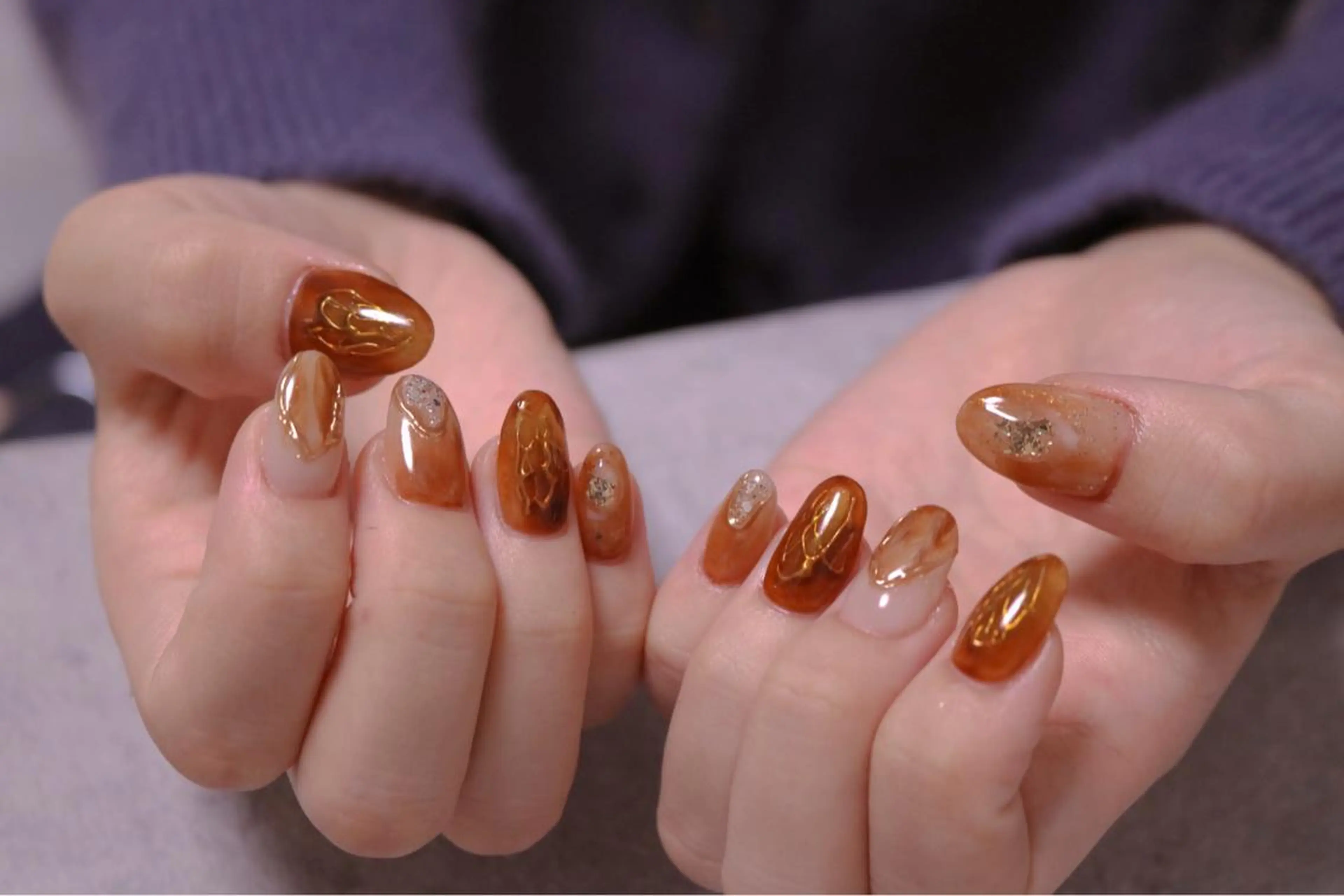 ネイル オーロラネイル カジュアル ジェルネイル マグネットネイル マットネイル ハンドネイル MH Nailのネイルデザイン