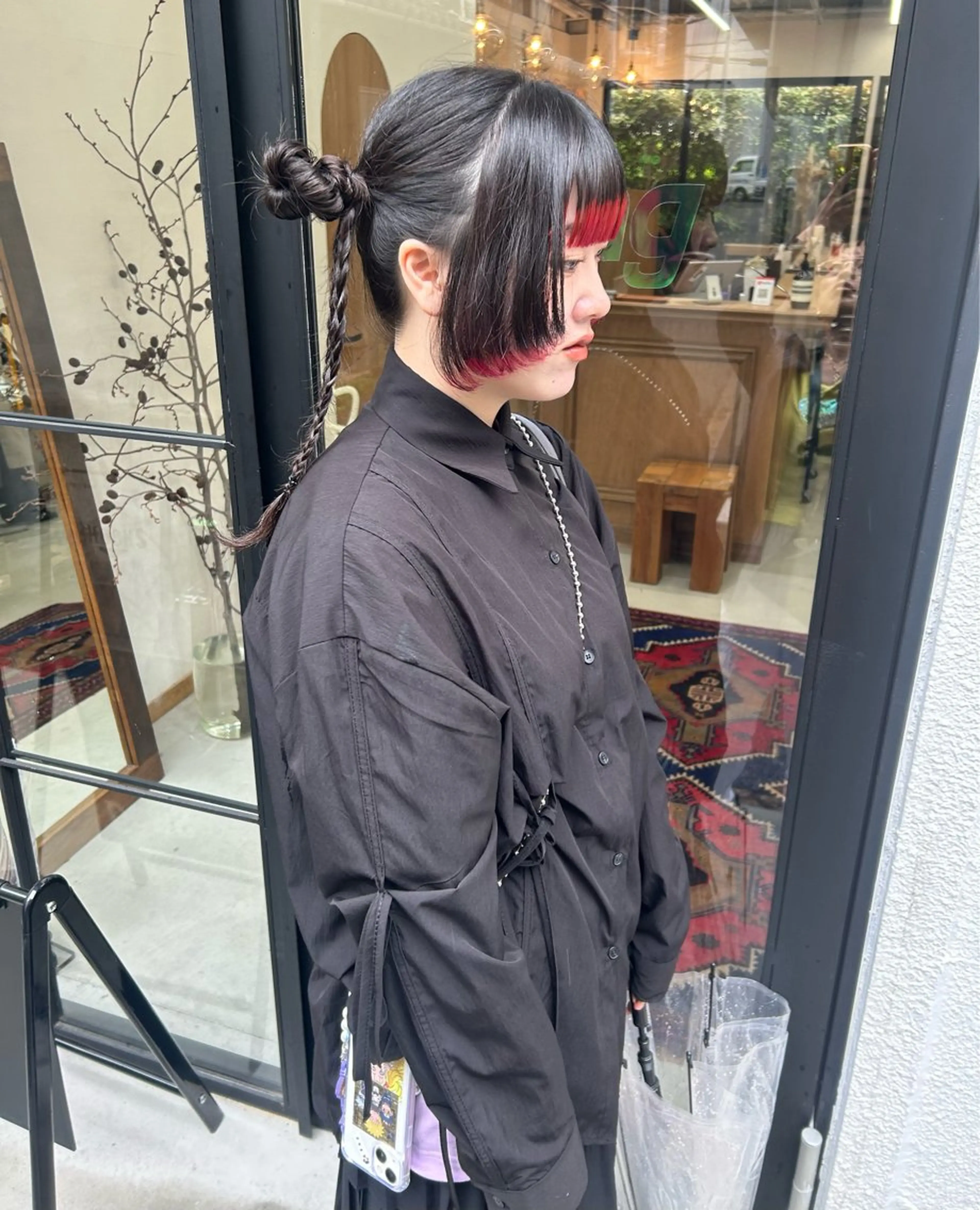 ロング カラー パーマ ヘアアレンジ 髪と音処　マトぺ所属・デザインカラー/ボブ ブリーチカラー/ユリのヘアスタイル