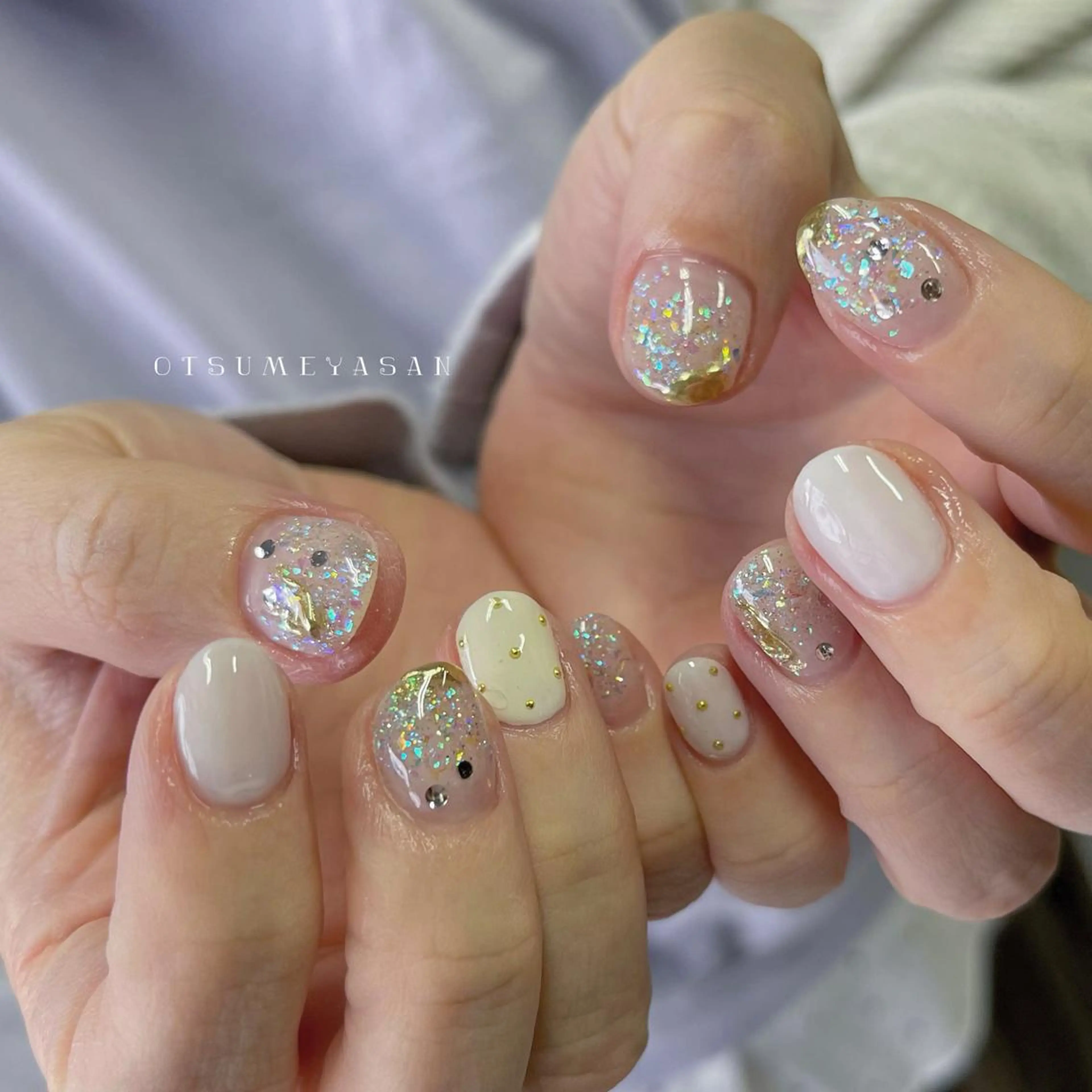 ネイル オーロラネイル ジェルネイル 韓国ネイル マグネットネイル ミラーネイル わたなべ ちかのネイルデザイン