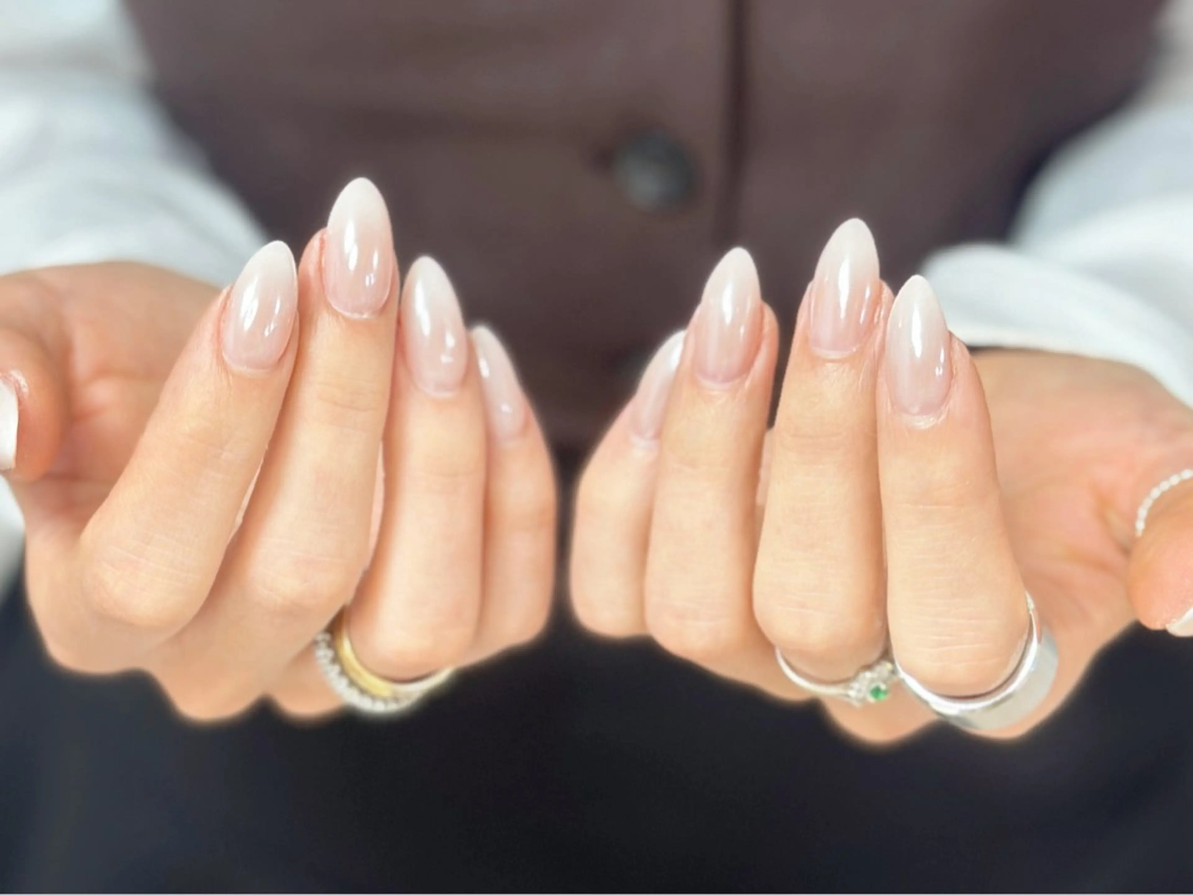 ネイル アートネイル オーロラネイル チークネイル フレンチネイル ガラスフレンチ ハンドネイル 🎀YooLi Nail salonのネイルデザイン