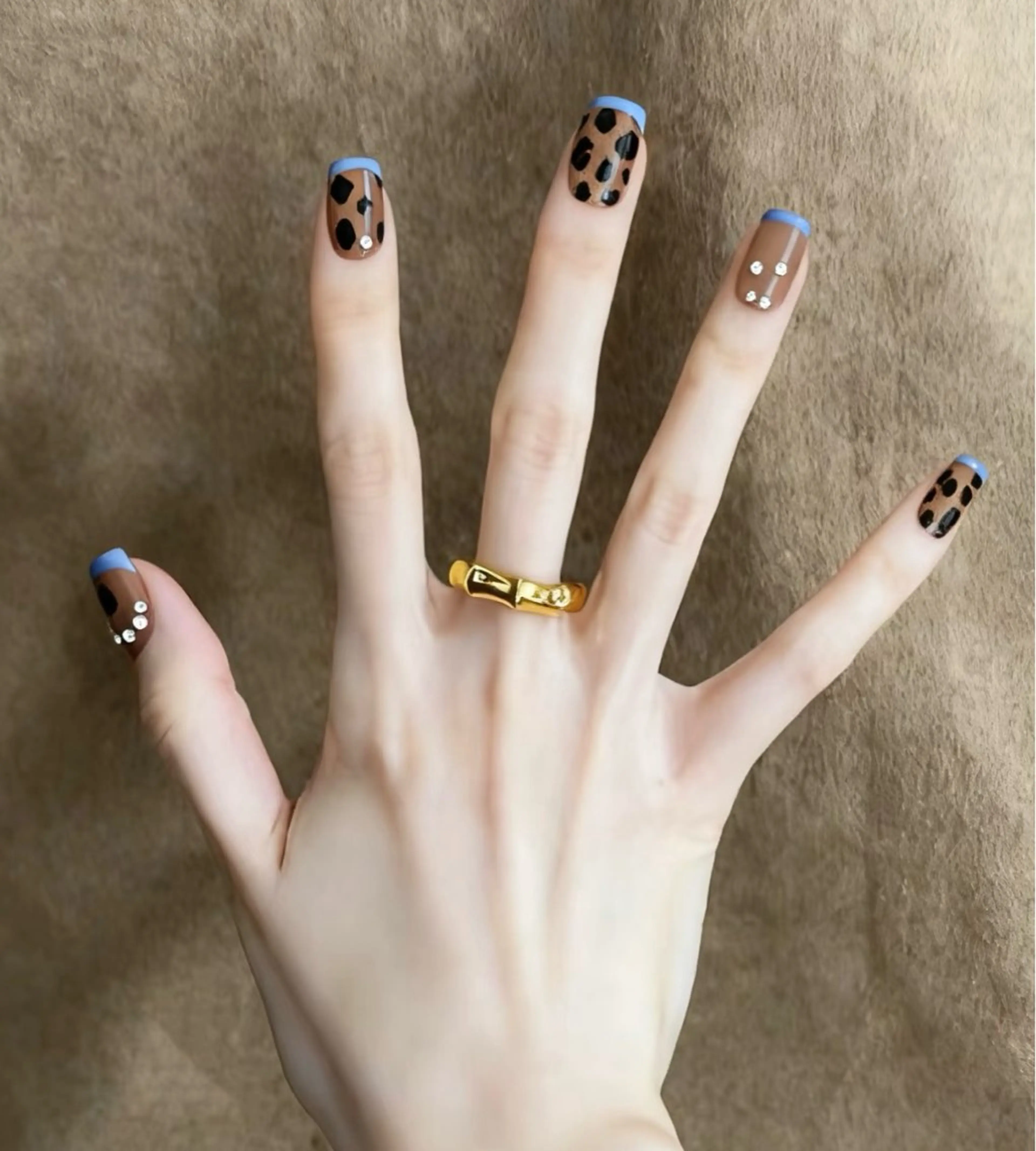 ネイル フレンチネイル ハンドネイル Maylie Nail所属・キイ サロンのネイルデザイン