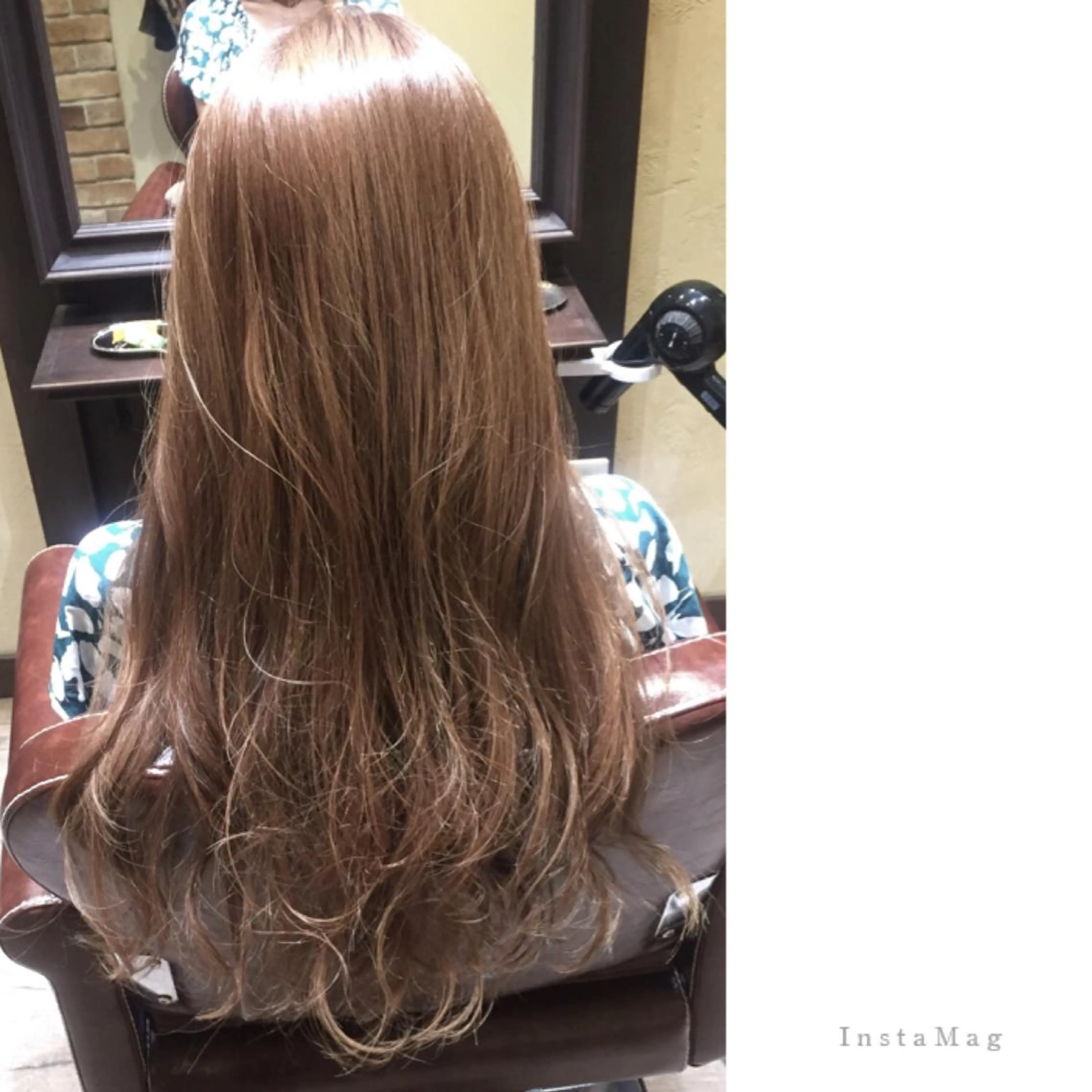 ロング カラー アッシュ ベージュカラー ハイライトカラー ハイトーンカラー ハイライト Lyhair🦊🎀 AKIのヘアスタイル