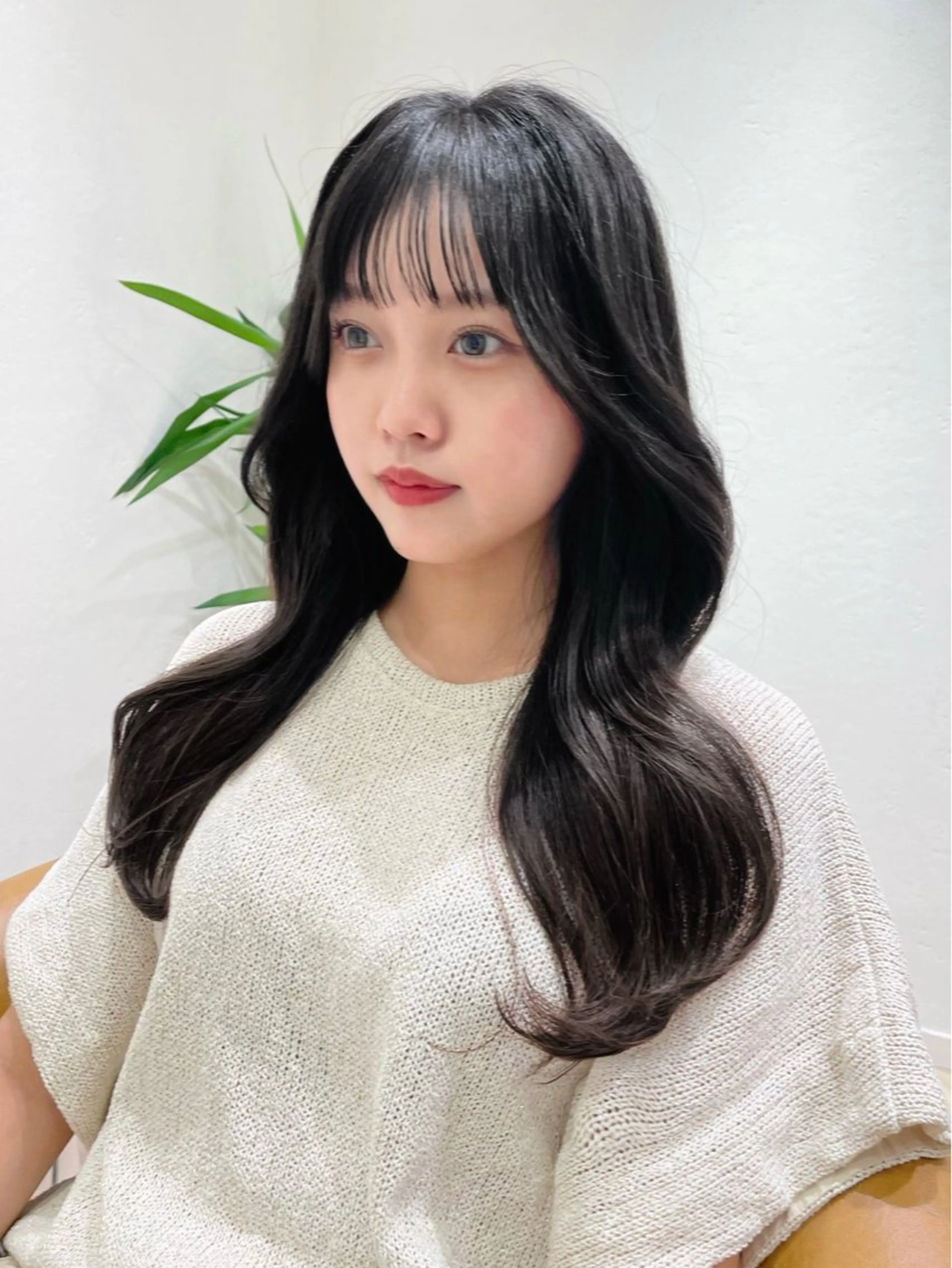 ロング 韓国風ヘア レイヤーカット ロング カット ヘアカラー トリートメント 本田 奈穂美のヘアスタイル
