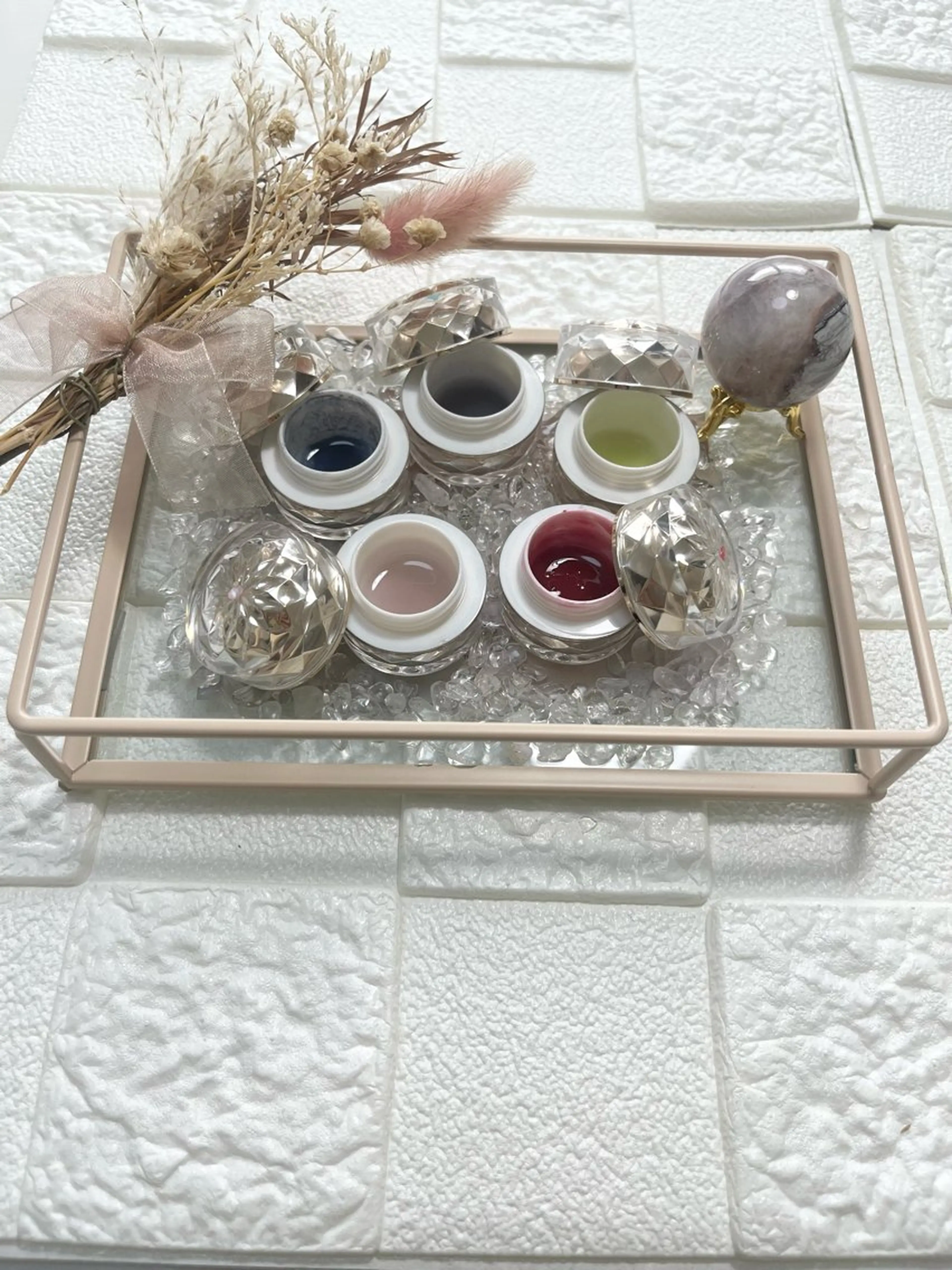 ネイル ジェルネイル ストーンネイル Laki nailのネイルデザイン