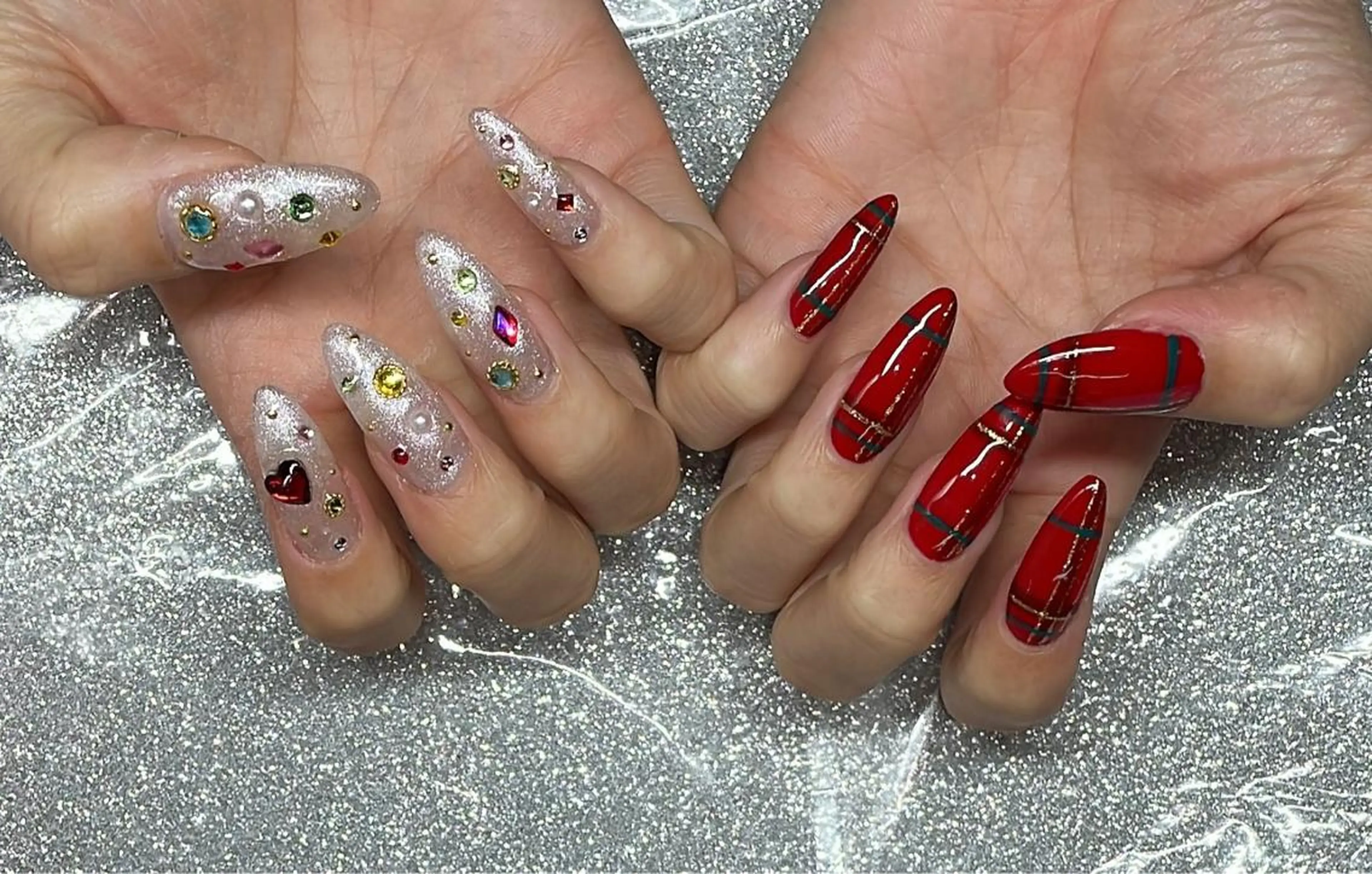 ネイル ハンドネイル VIERU 🌈🎀💖のネイルデザイン