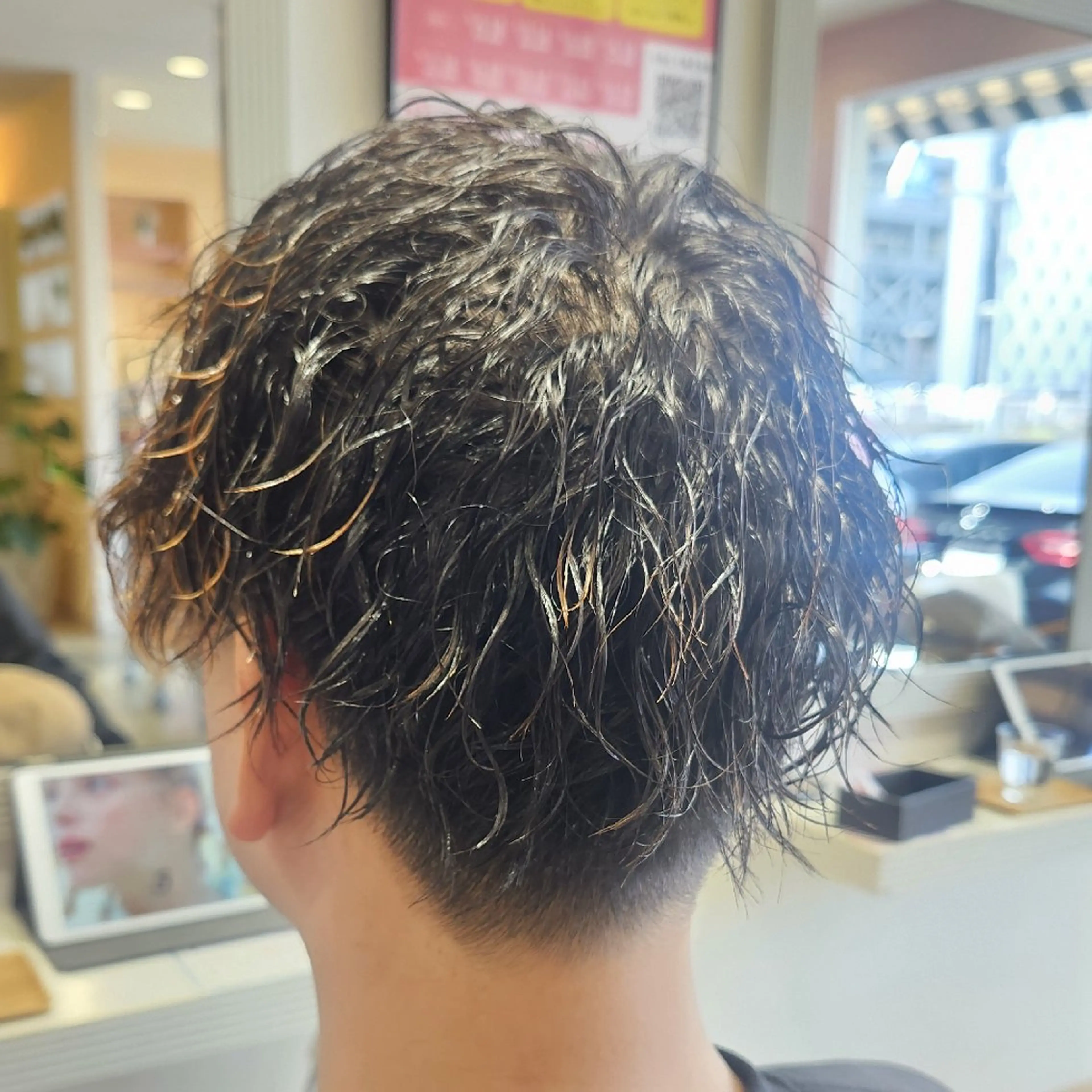 メンズ パーマ メンズパーマ メンズツイストパーマ ツイストパーマ 暖色カラー/髪質改善 /メンズ🧡莉南のヘアスタイル