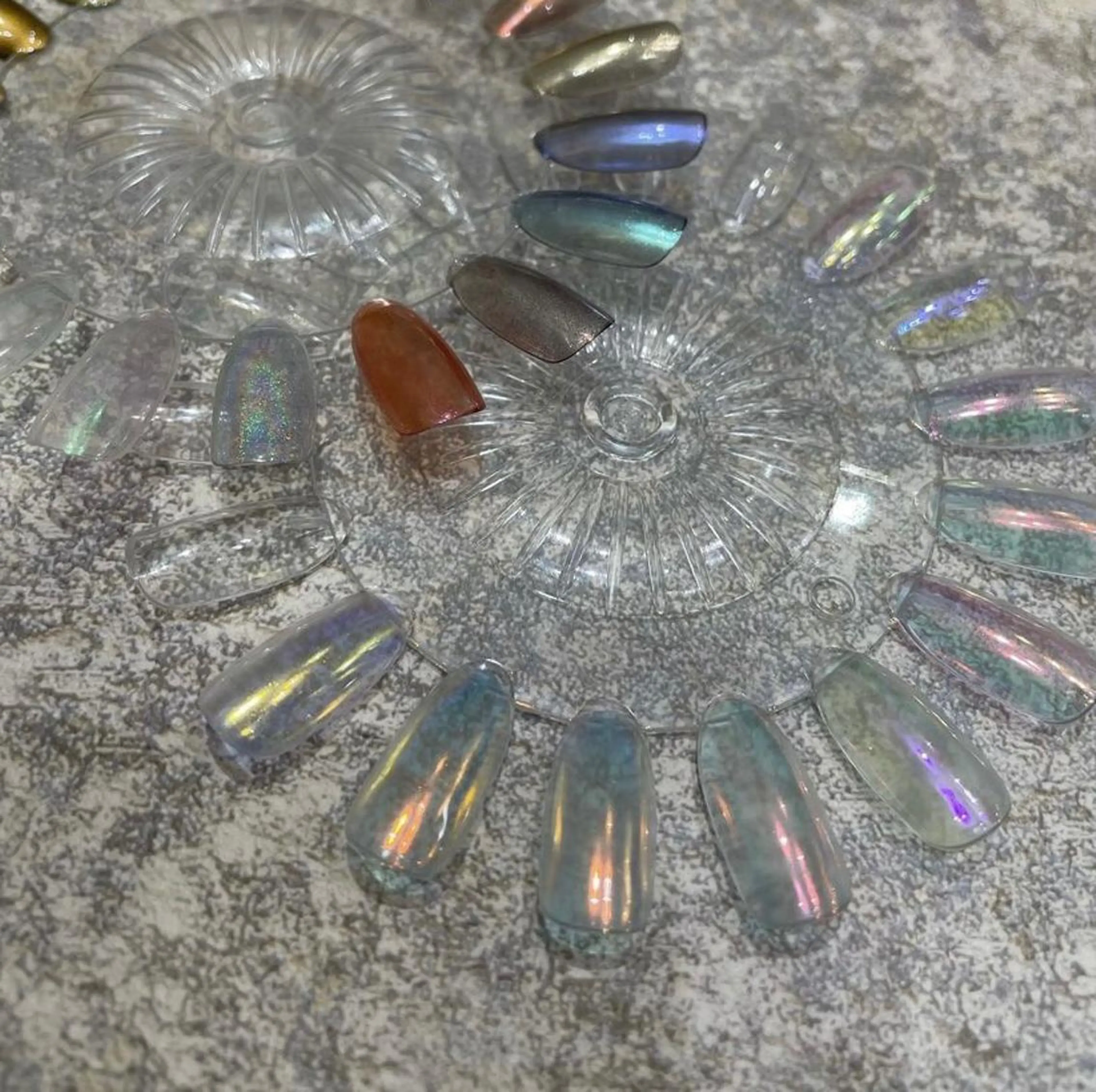 ネイル Majesticrose_nail所属・nail l_yukiのネイルデザイン