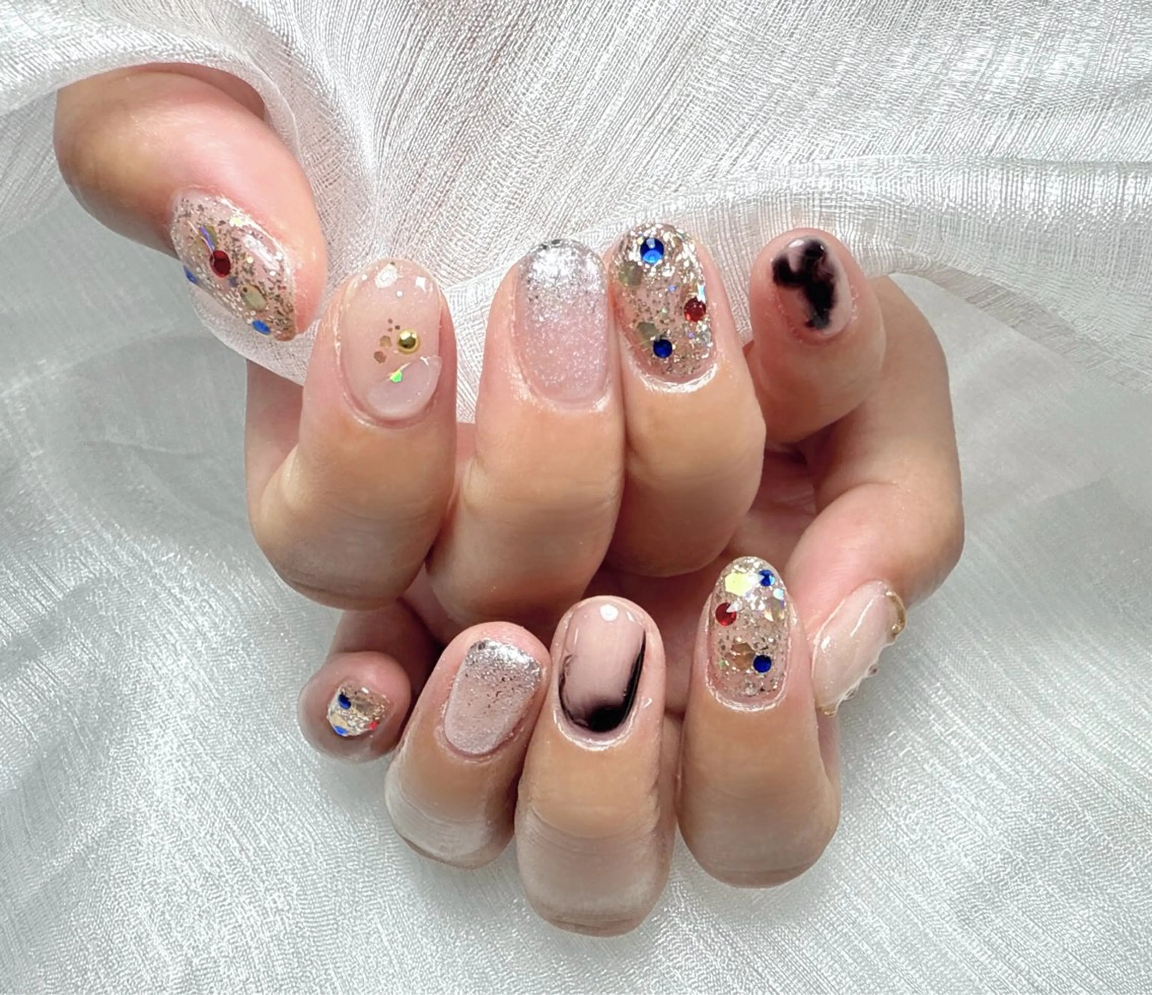 ネイル 持ち込み ハンドネイル ハンドケア L. Nailのネイルデザイン