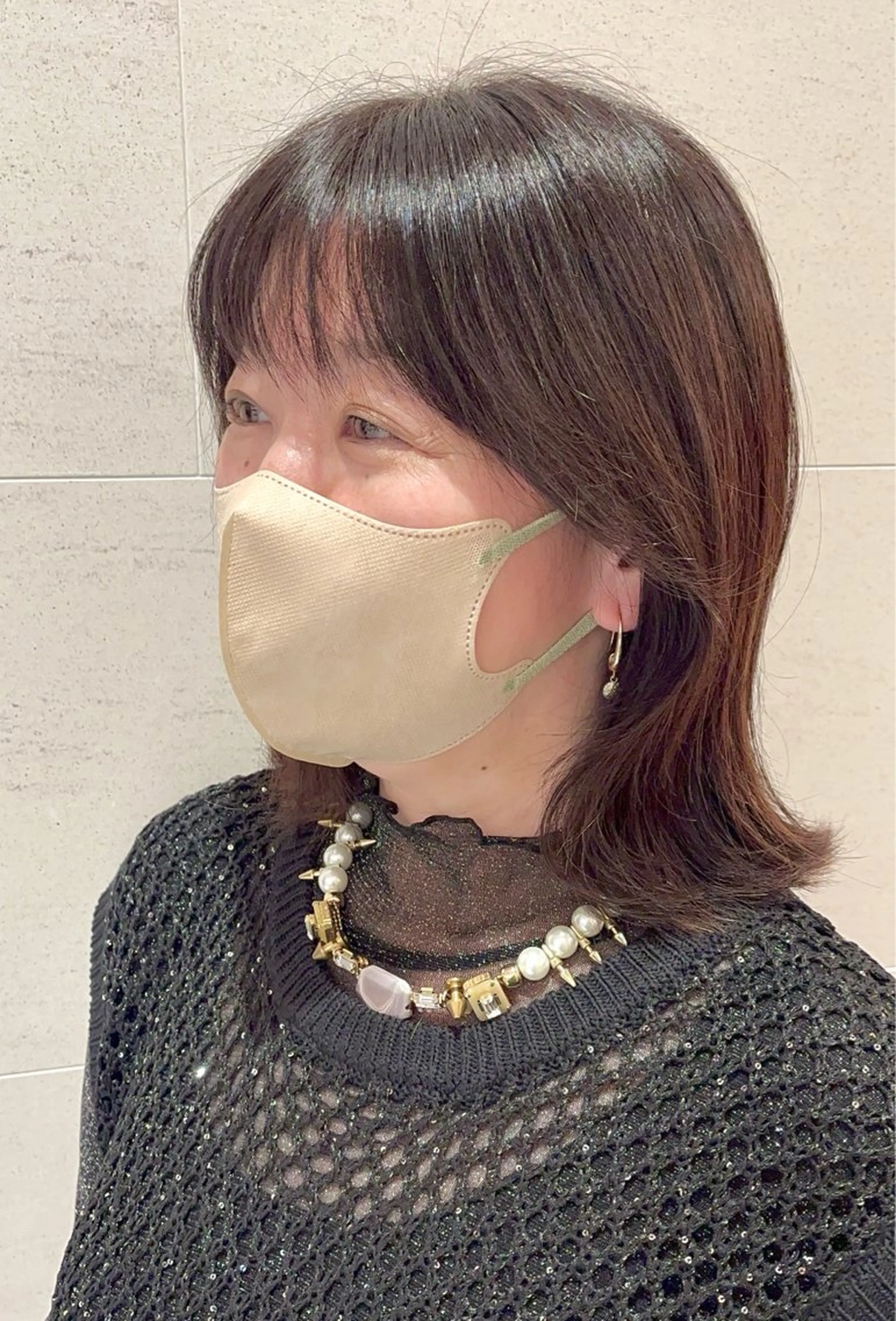 ミディアム カット トリートメント 伊藤 アユミのヘアスタイル