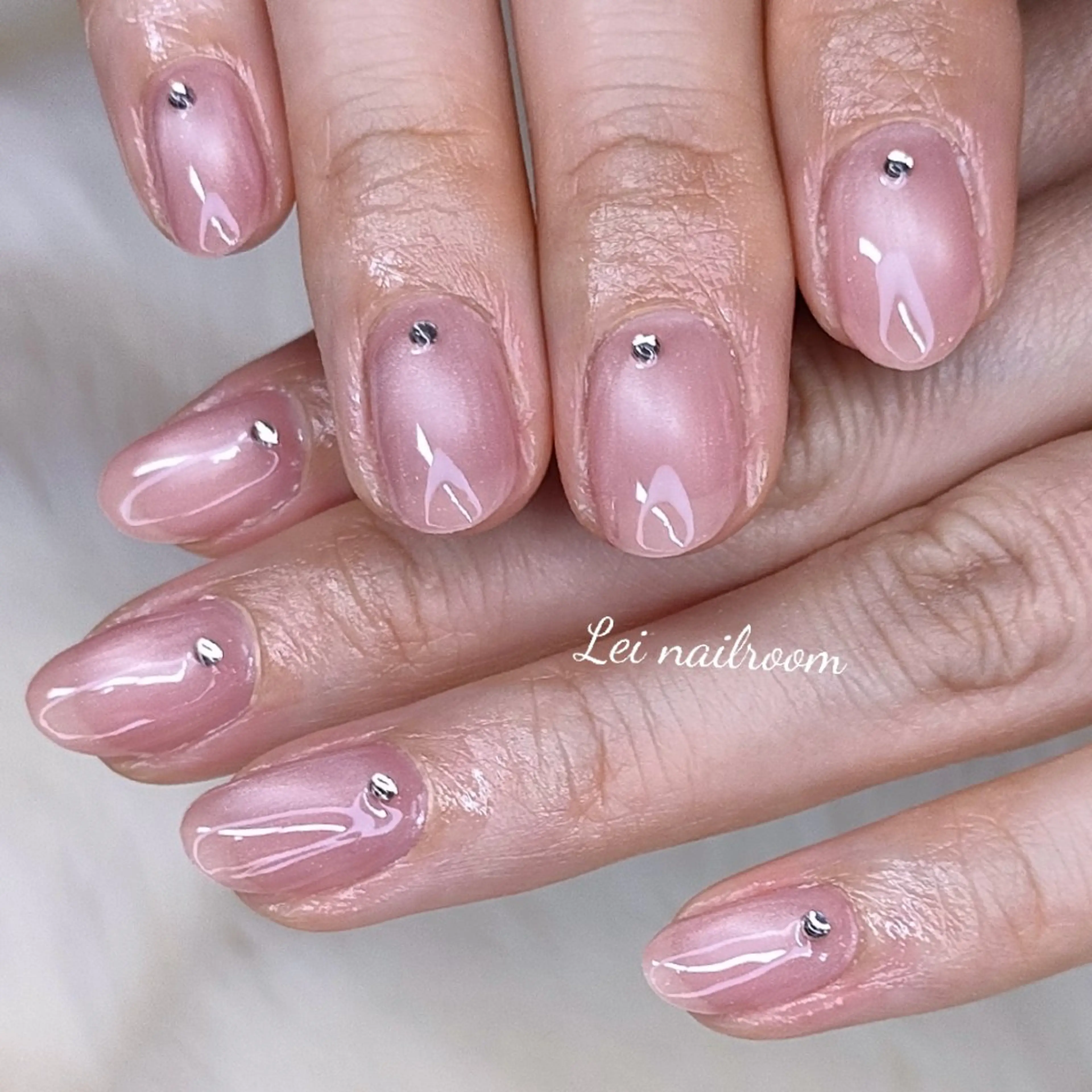 ネイル ピンク lei🌼 nailroomのネイルデザイン