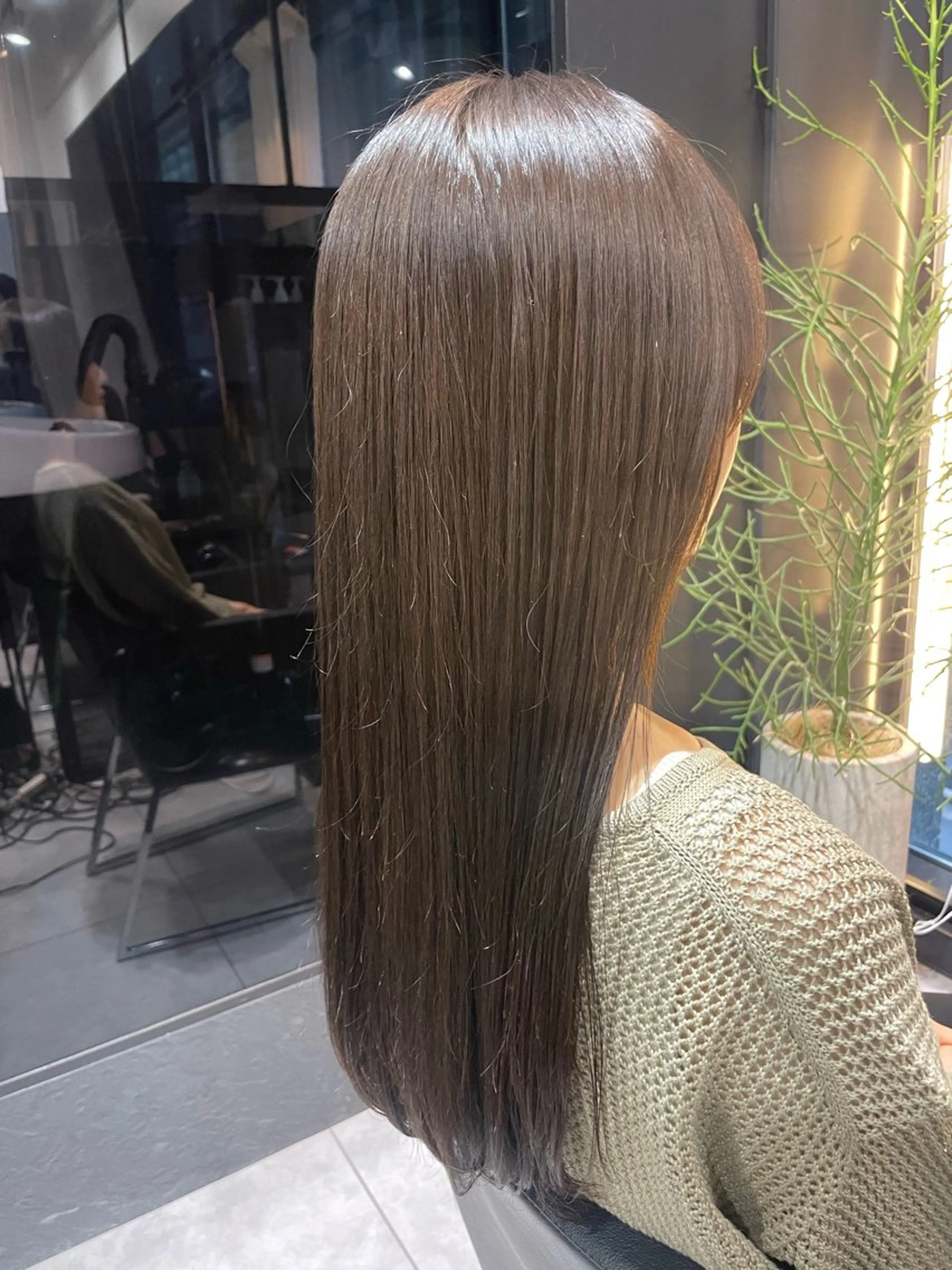 ロング 小田 桜のヘアスタイル