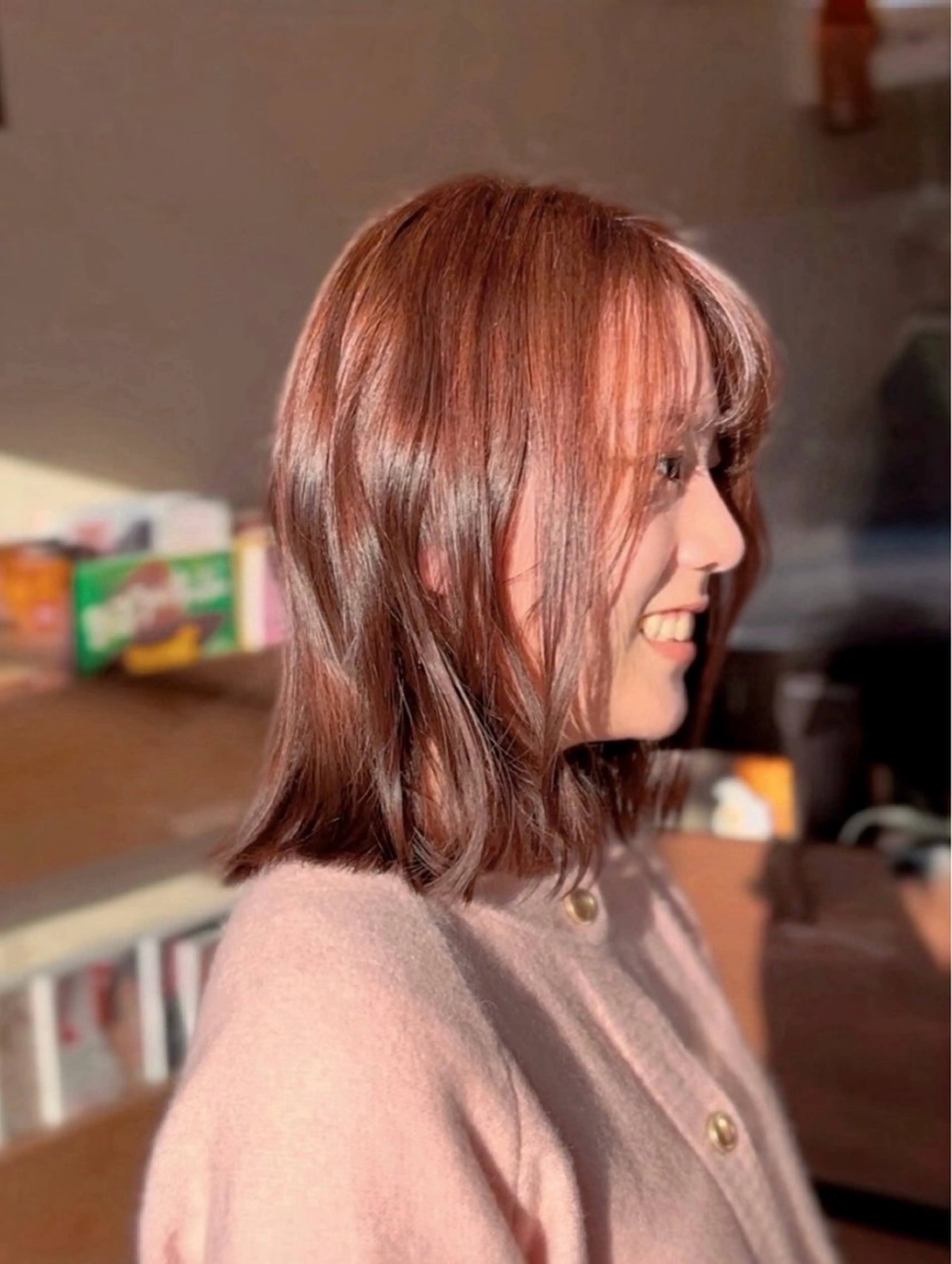 ミディアム カラー ベージュカラー イルミナカラー ピンクカラー ピンクベージュ ボブ カット ヘアカラー 小野 友暉のヘアスタイル