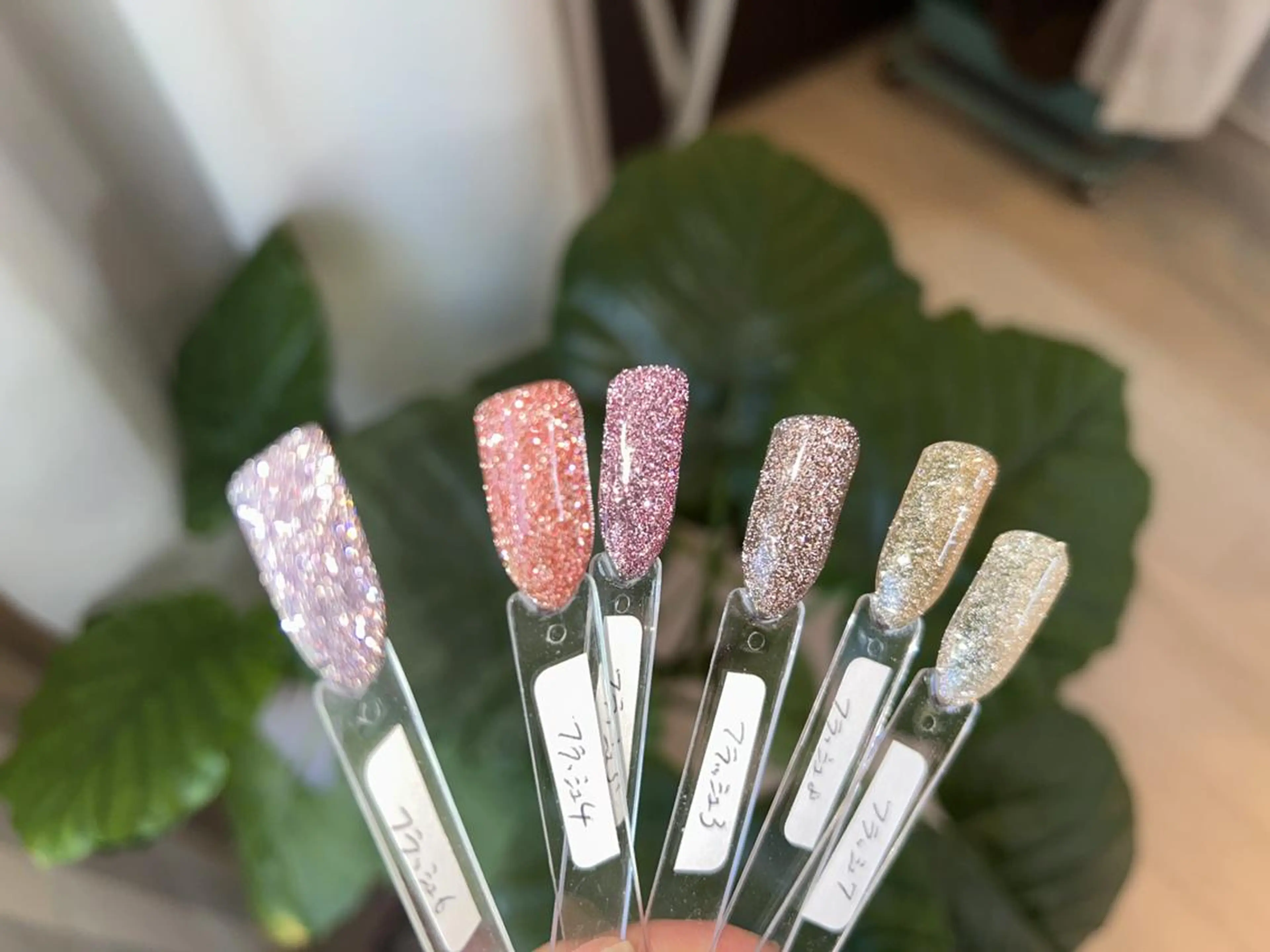 ネイル ハンドネイル 須藤 紗彩のネイルデザイン