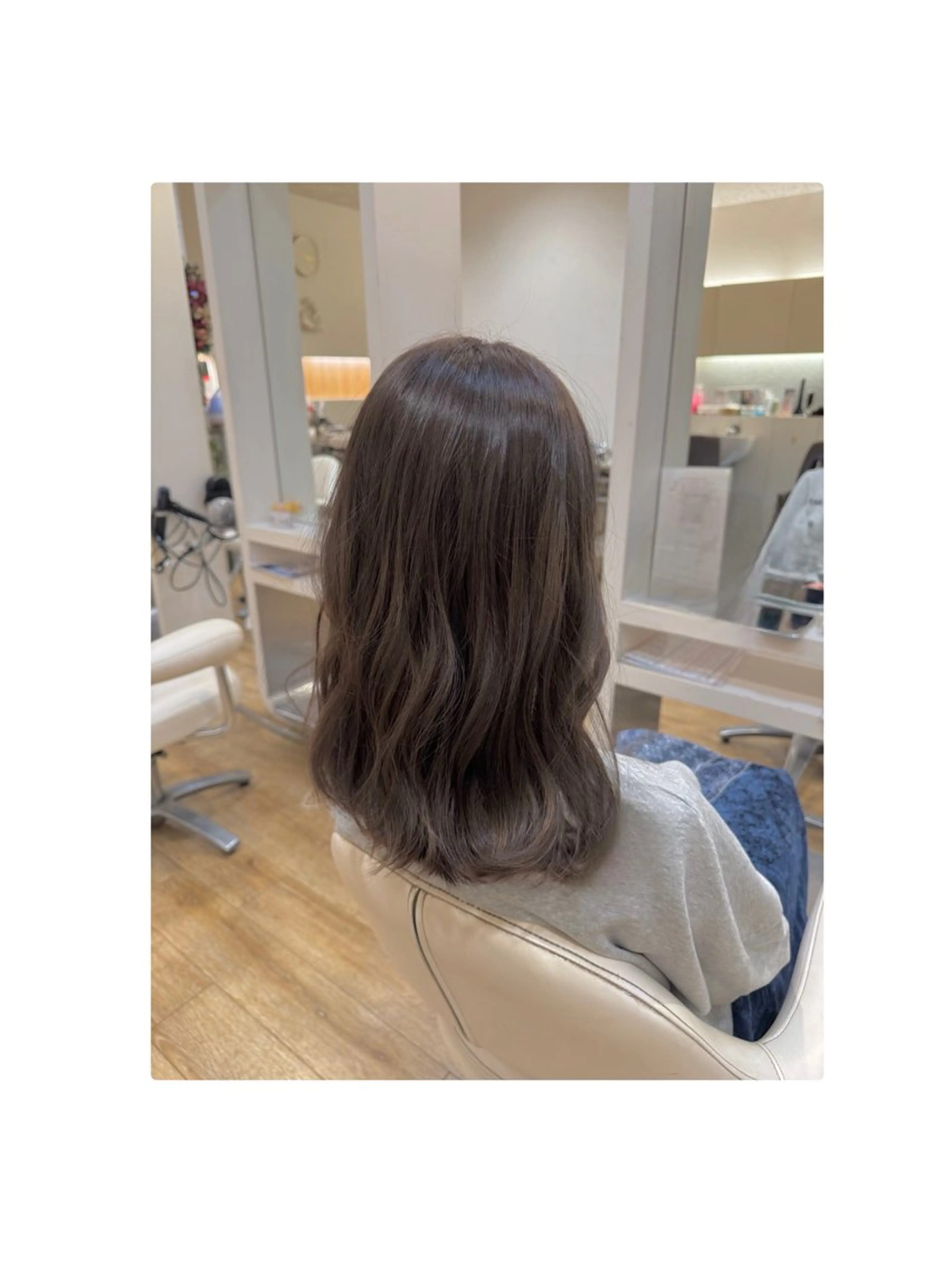 ロング 脇門 穂乃美のヘアスタイル