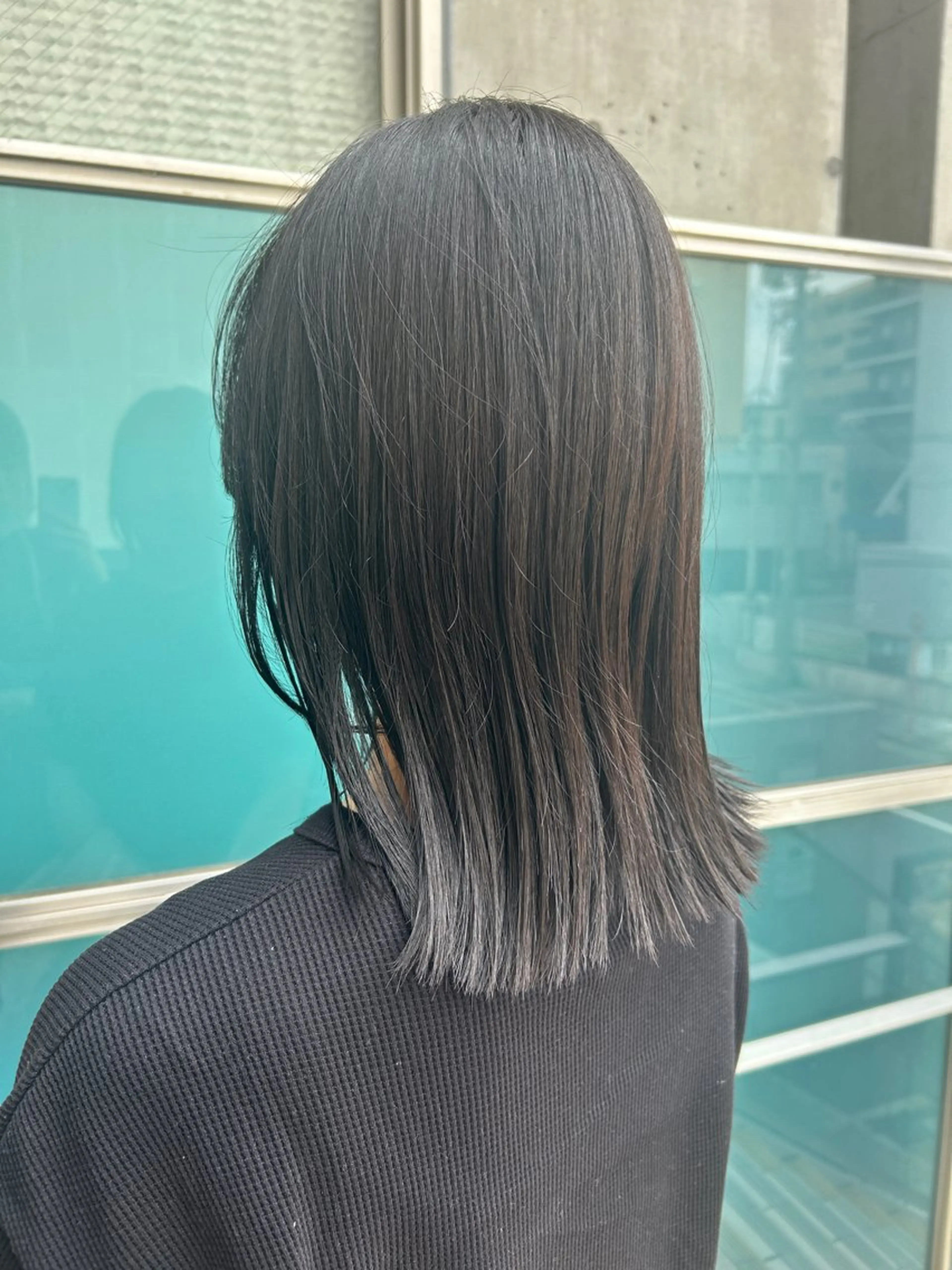 ミディアム カラー 久木原 ゆりのヘアスタイル