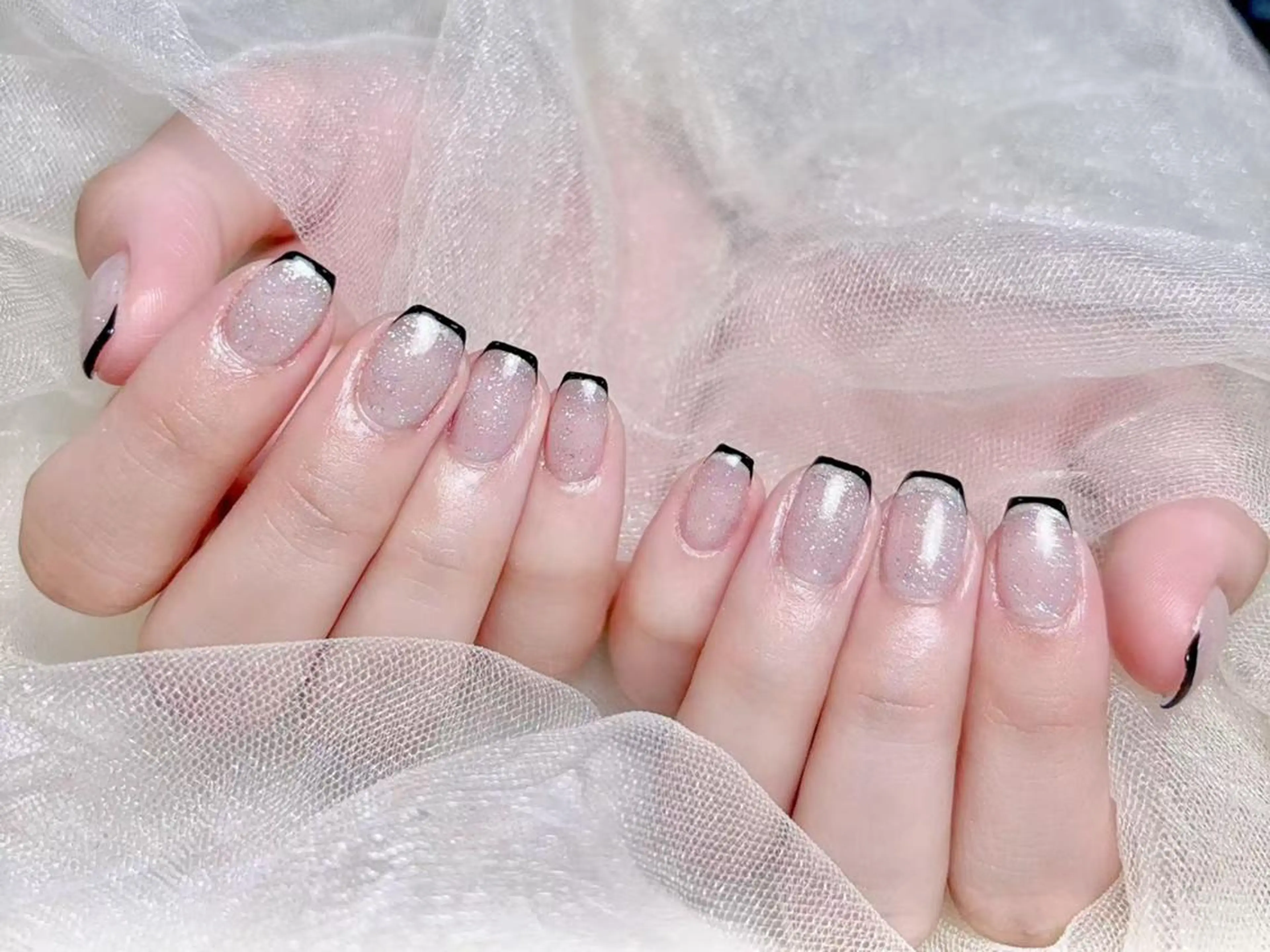 ネイル アートネイル オーロラネイル チークネイル 成人式 長さ出し SALLY 🌙のネイルデザイン