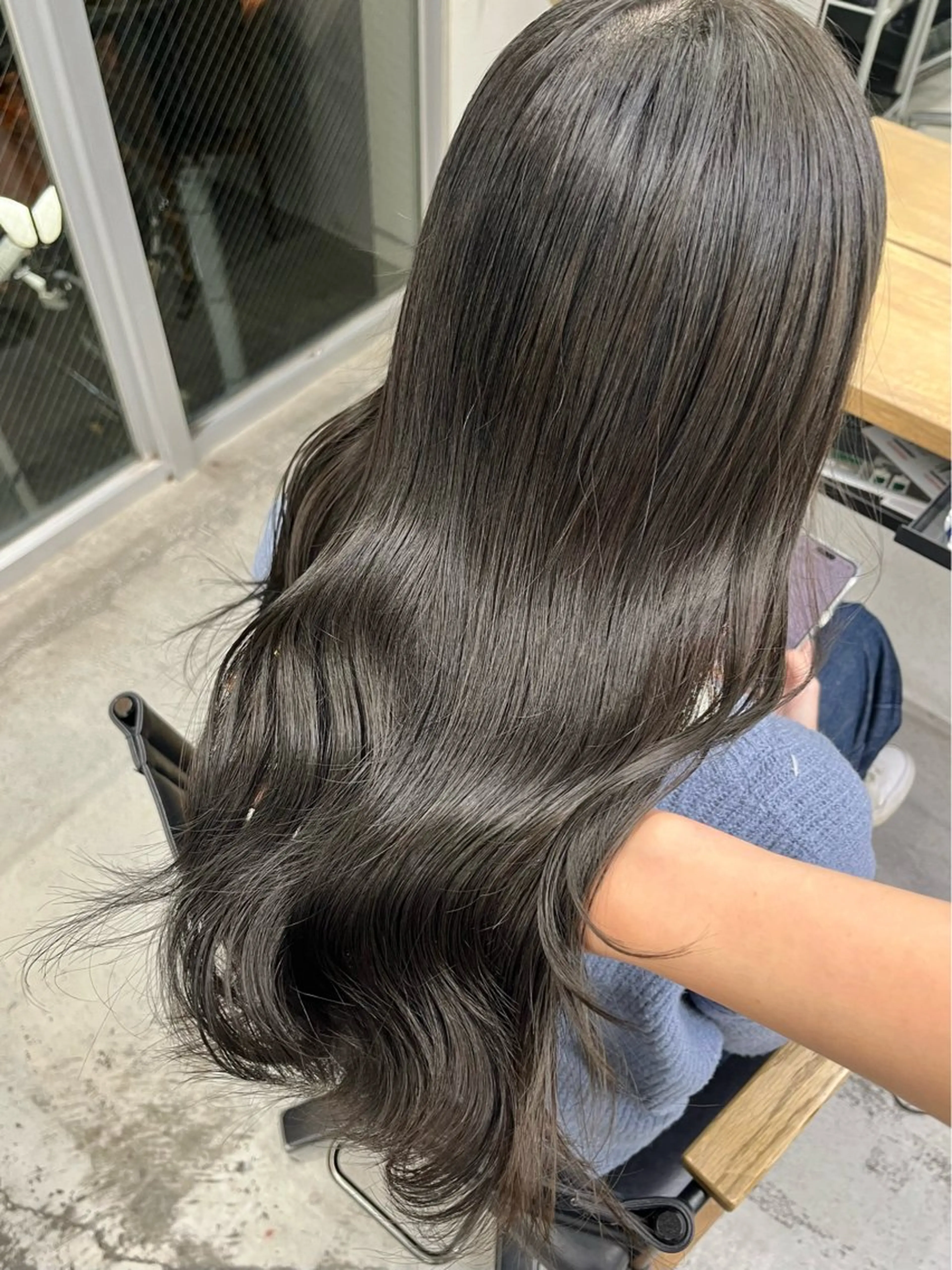ロング カラー ヘアアレンジ ブリーチ ダブルカラー グレージュ ブリーチなしカラー オリーブグレージュ 🫧透明感カラー/ ナルハ🫧のヘアスタイル