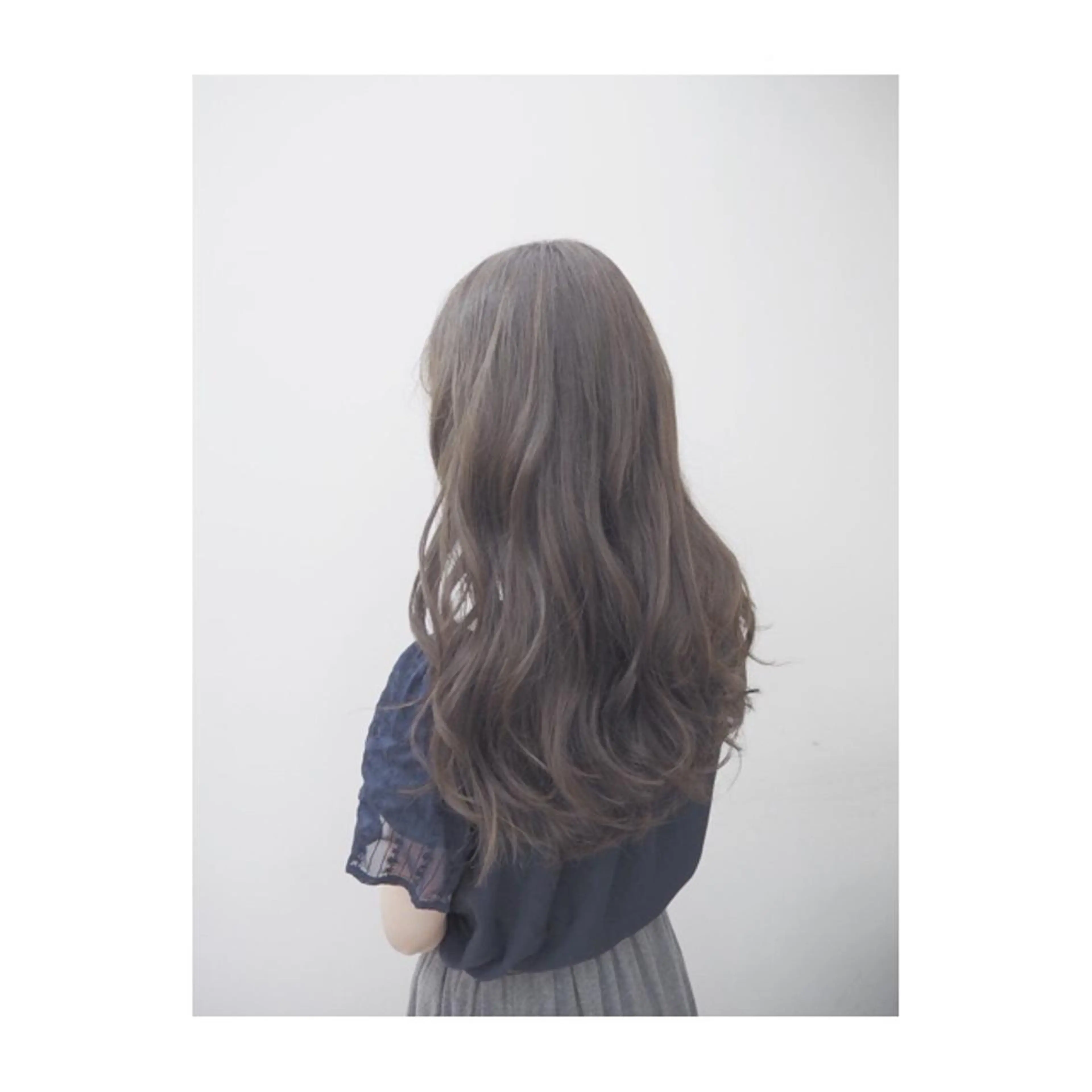 セミロング カラー 永岡 鉄平のヘアスタイル