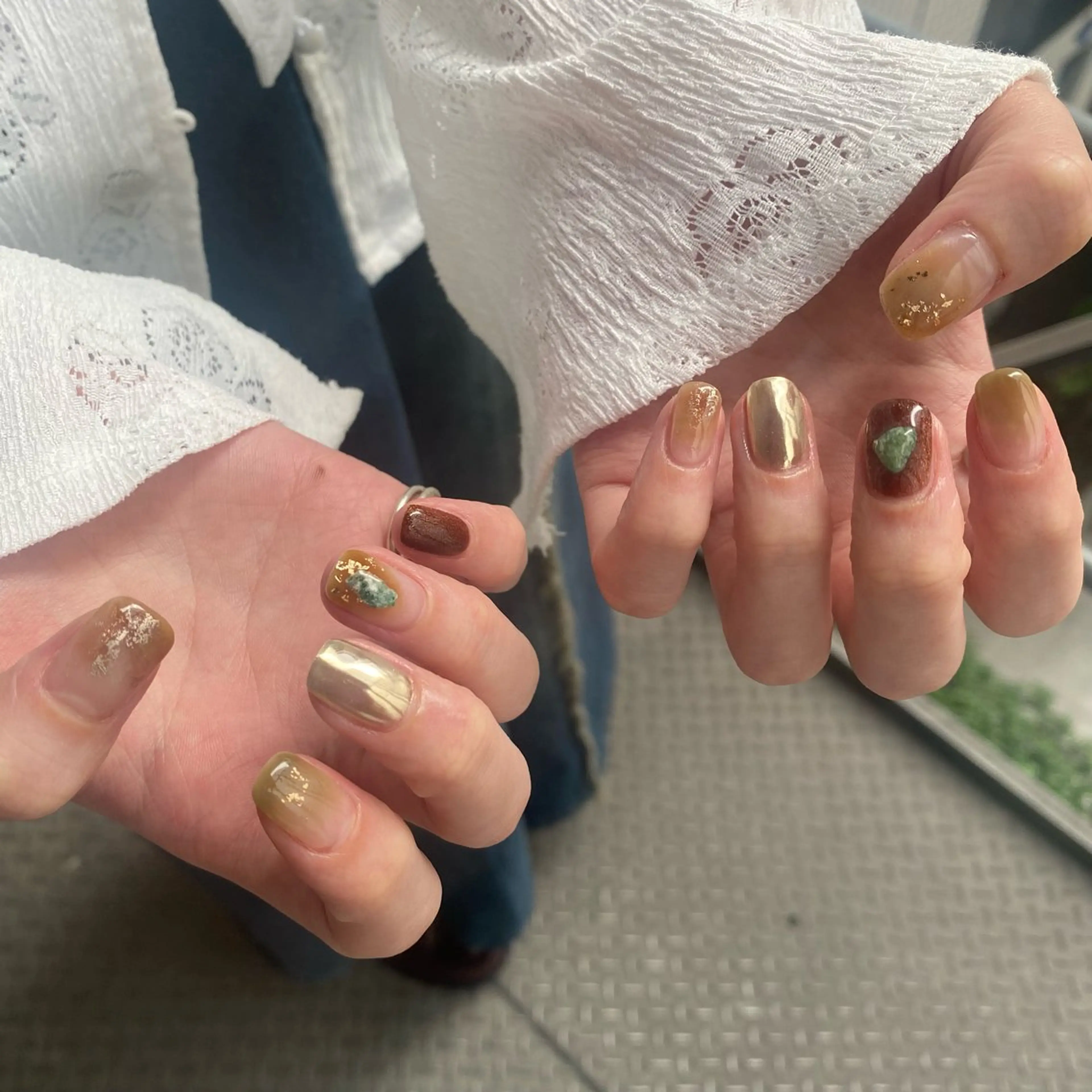 ネイル キラキラネイル ニュアンスネイル 植木 友菜のネイルデザイン