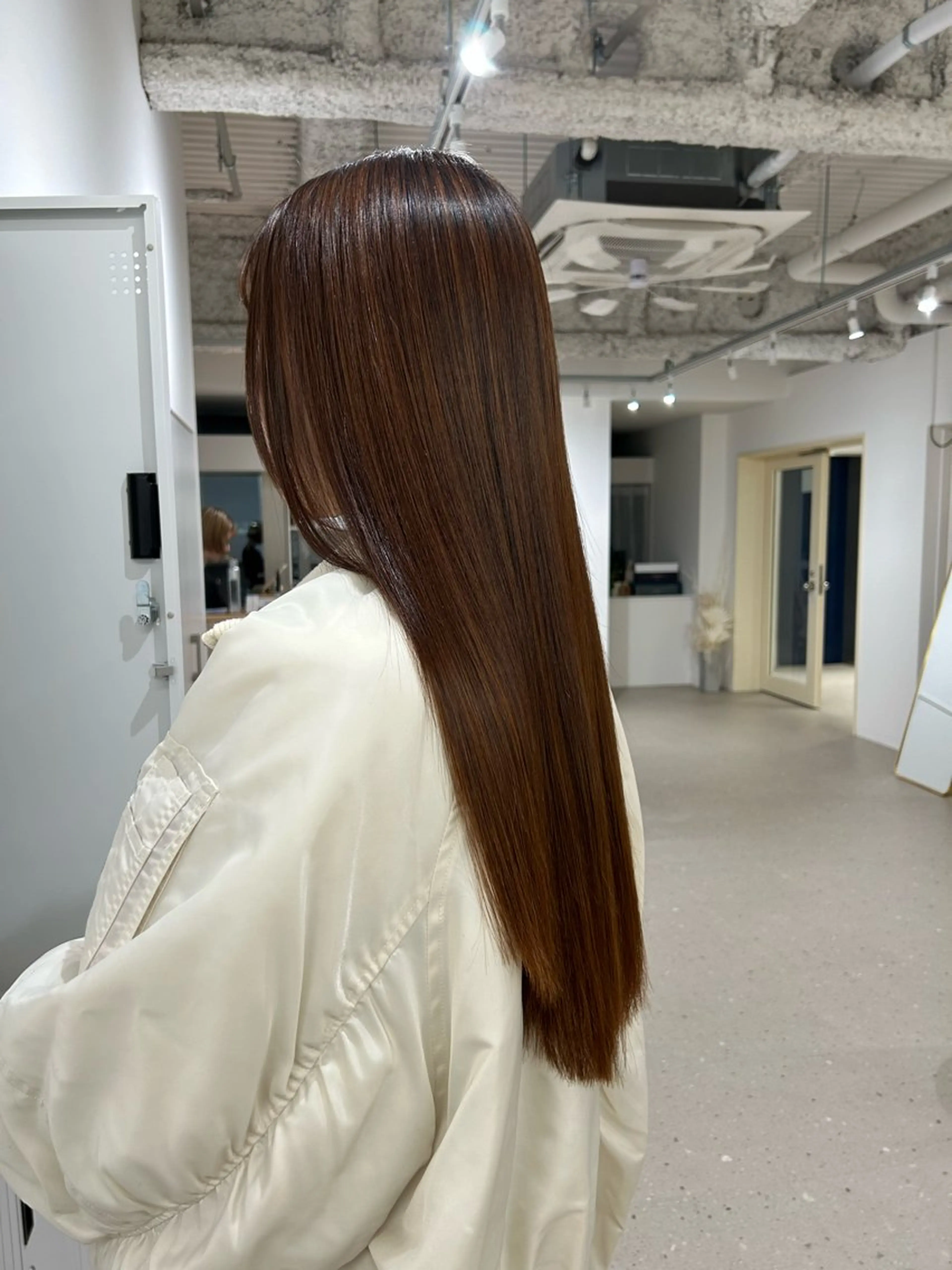 ロング 縮毛矯正 小西 瑞穂のヘアスタイル