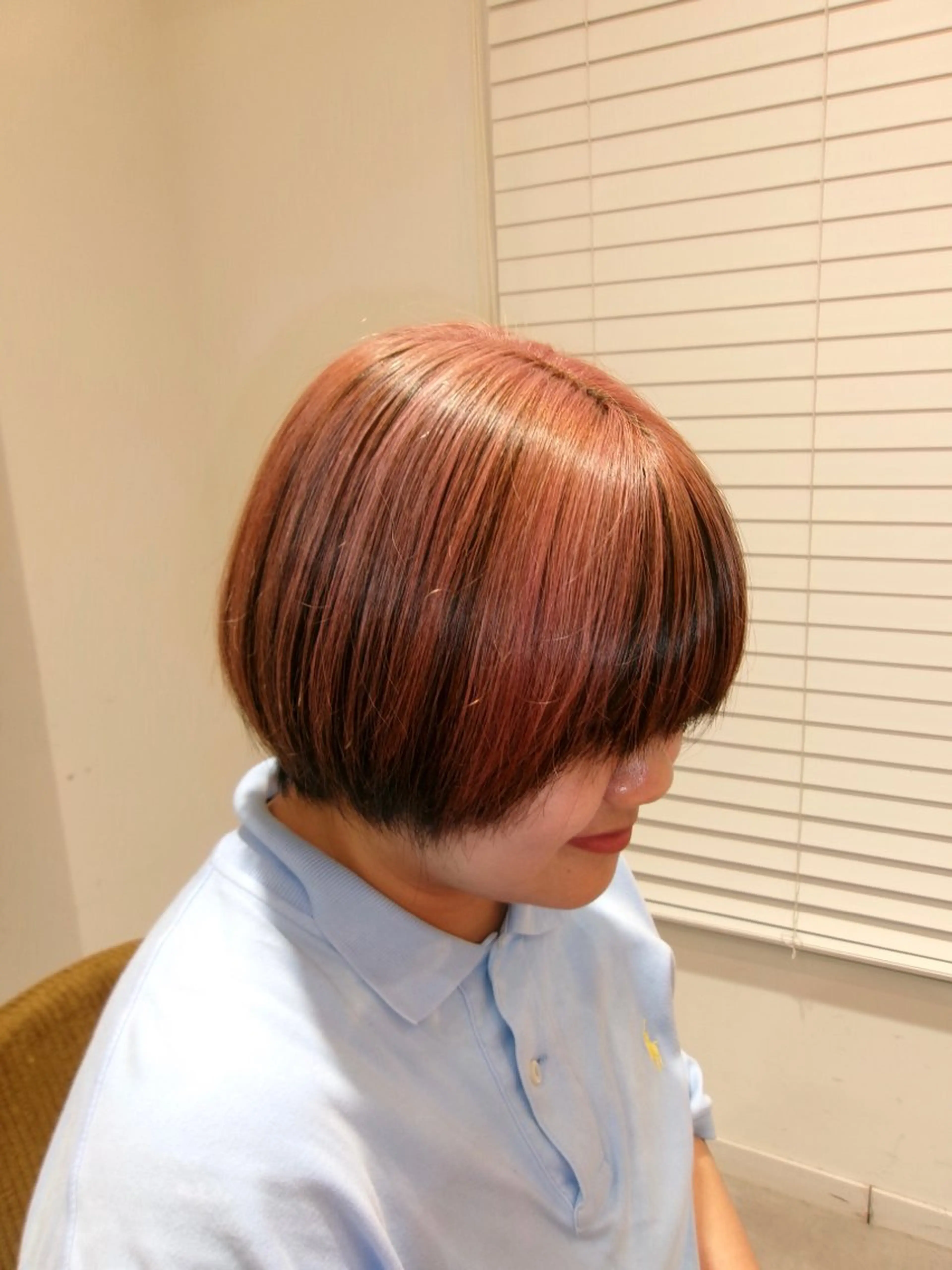 ショート カラー ogura hitomiのヘアスタイル