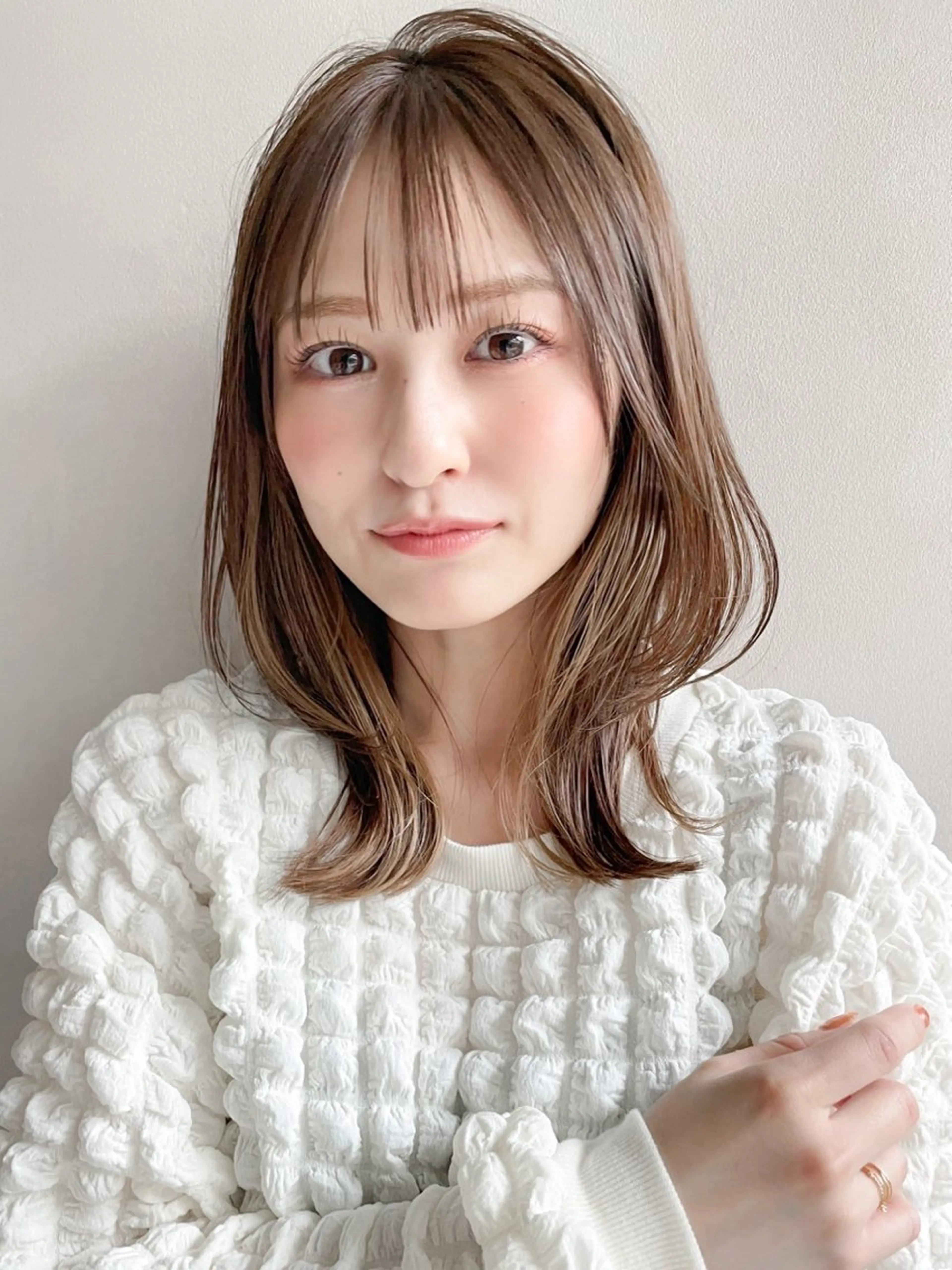 セミロング カラー Agnos 青山/ saya🌼のヘアスタイル