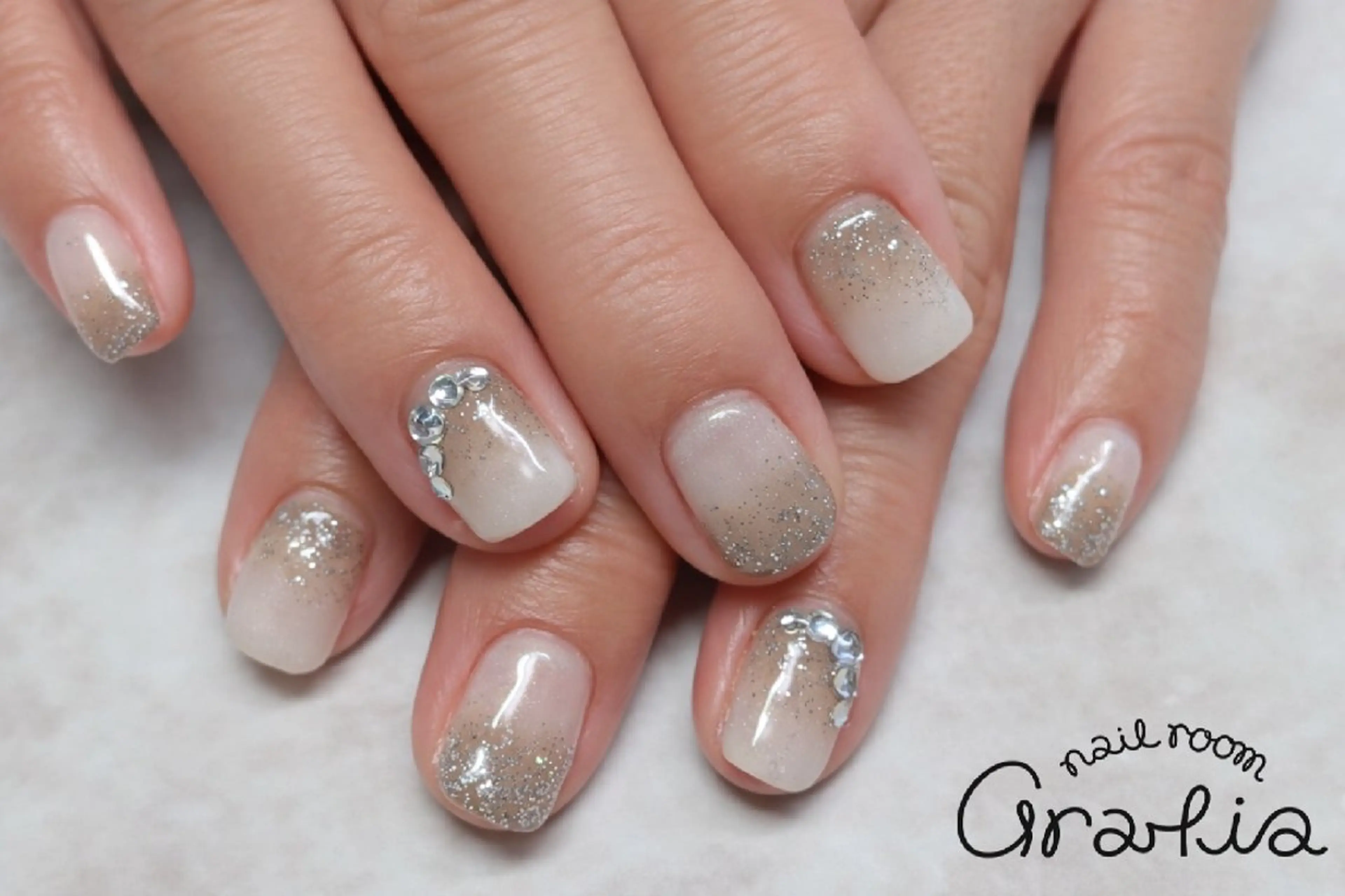 ネイル gratia 中村のネイルデザイン