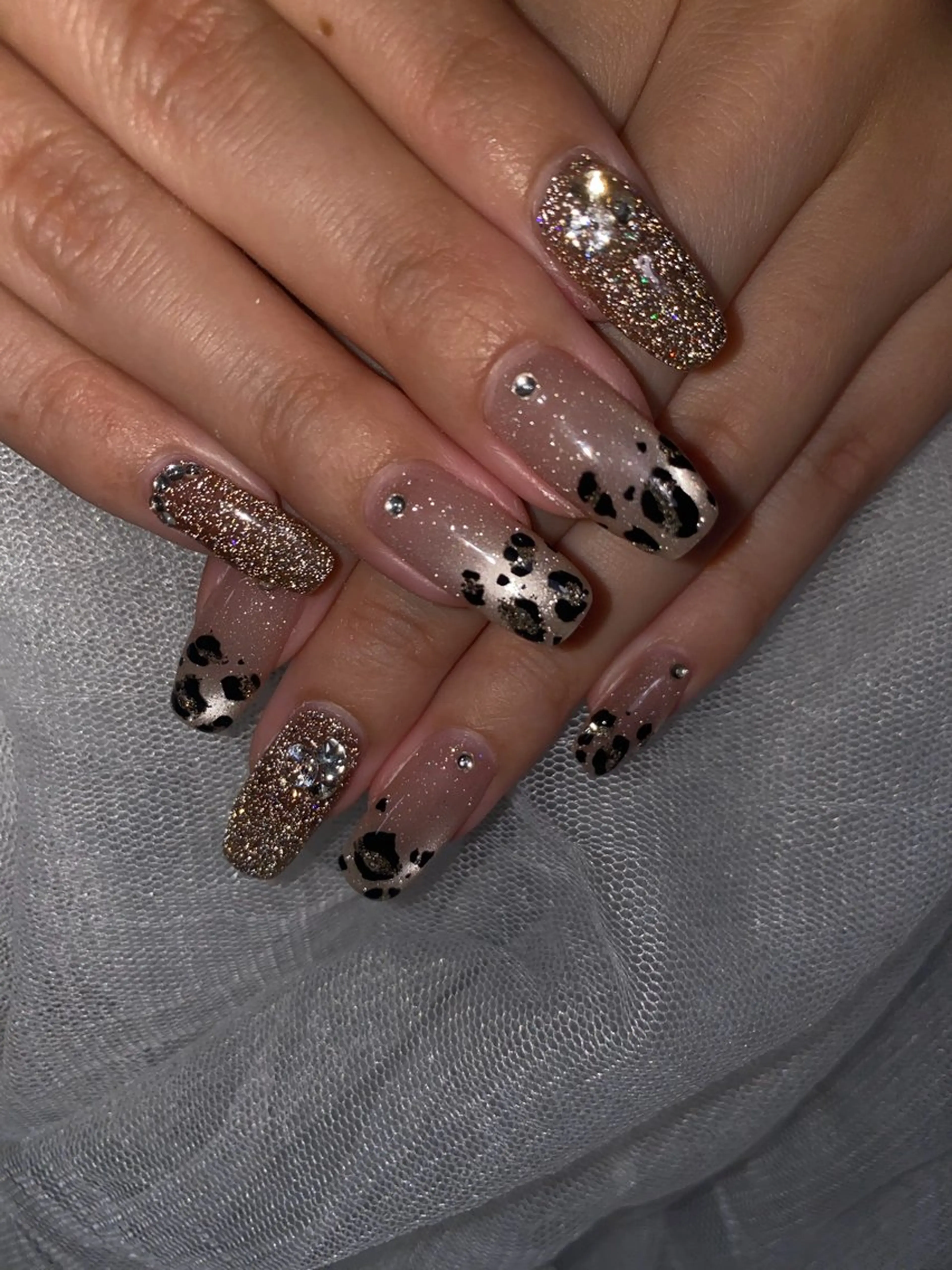 ネイル ハンドネイル Ｌｉｔ所属・Ｌｉｔ .のネイルデザイン