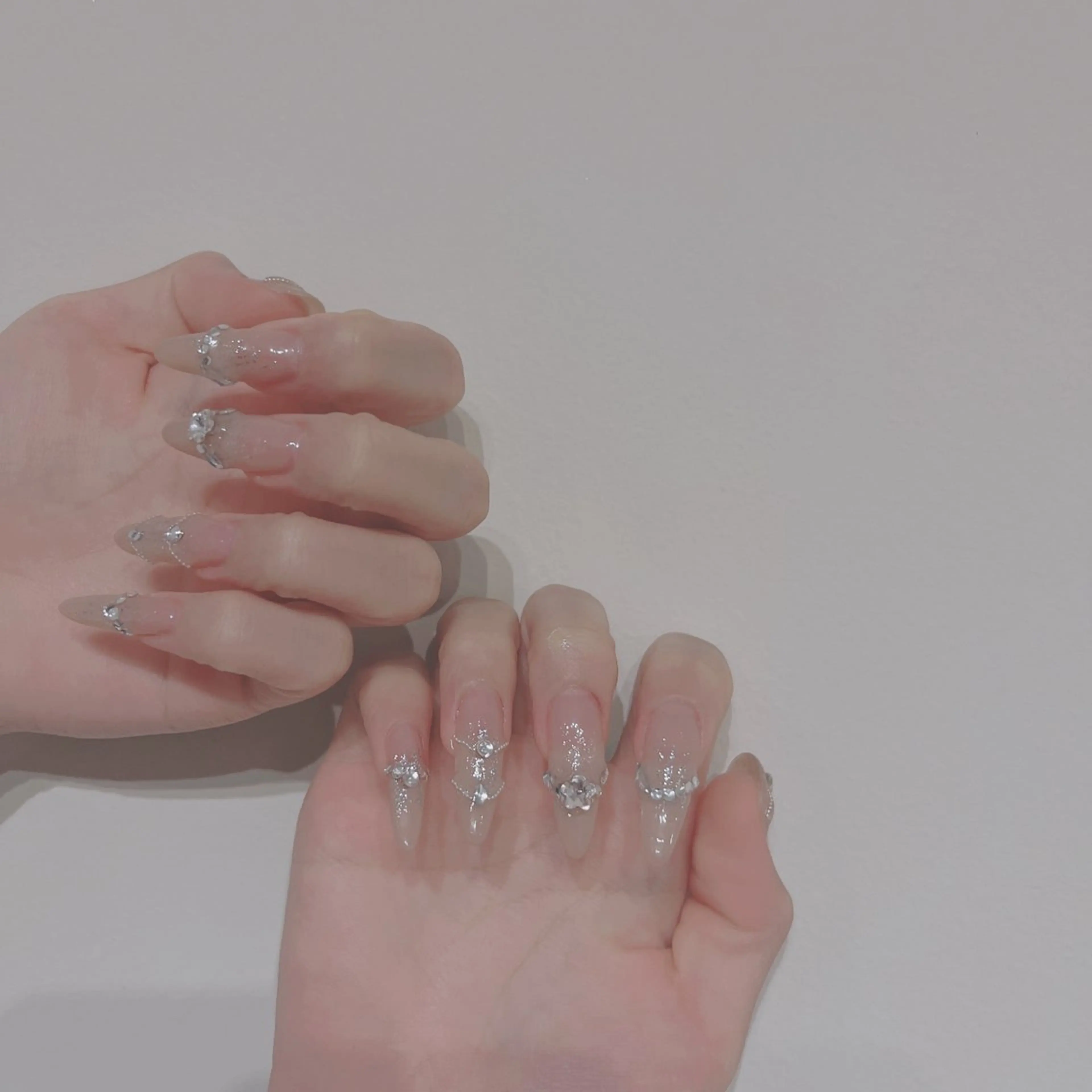 ネイル 小 羽のネイルデザイン