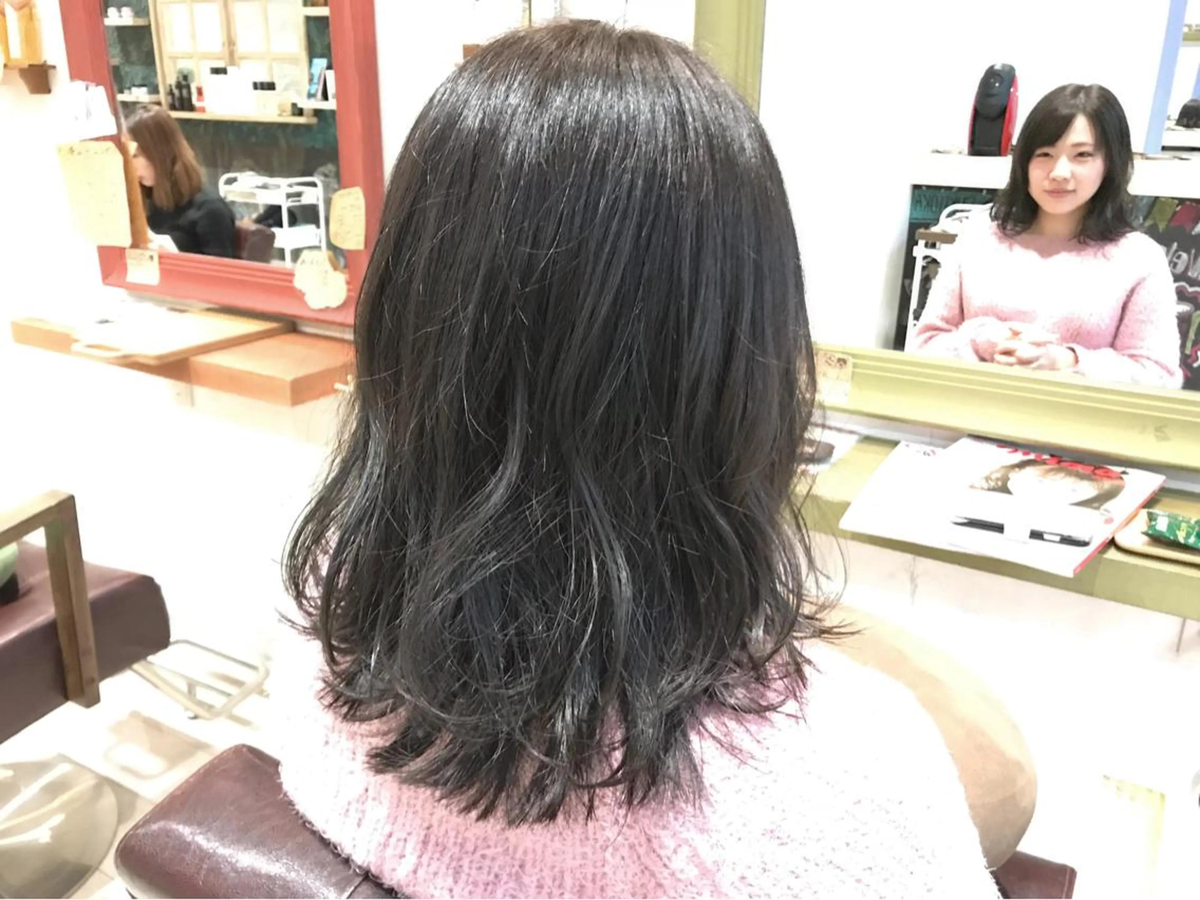 ミディアム カラー グレージュ メンズ指名多数!! SiLO 田島のヘアスタイル