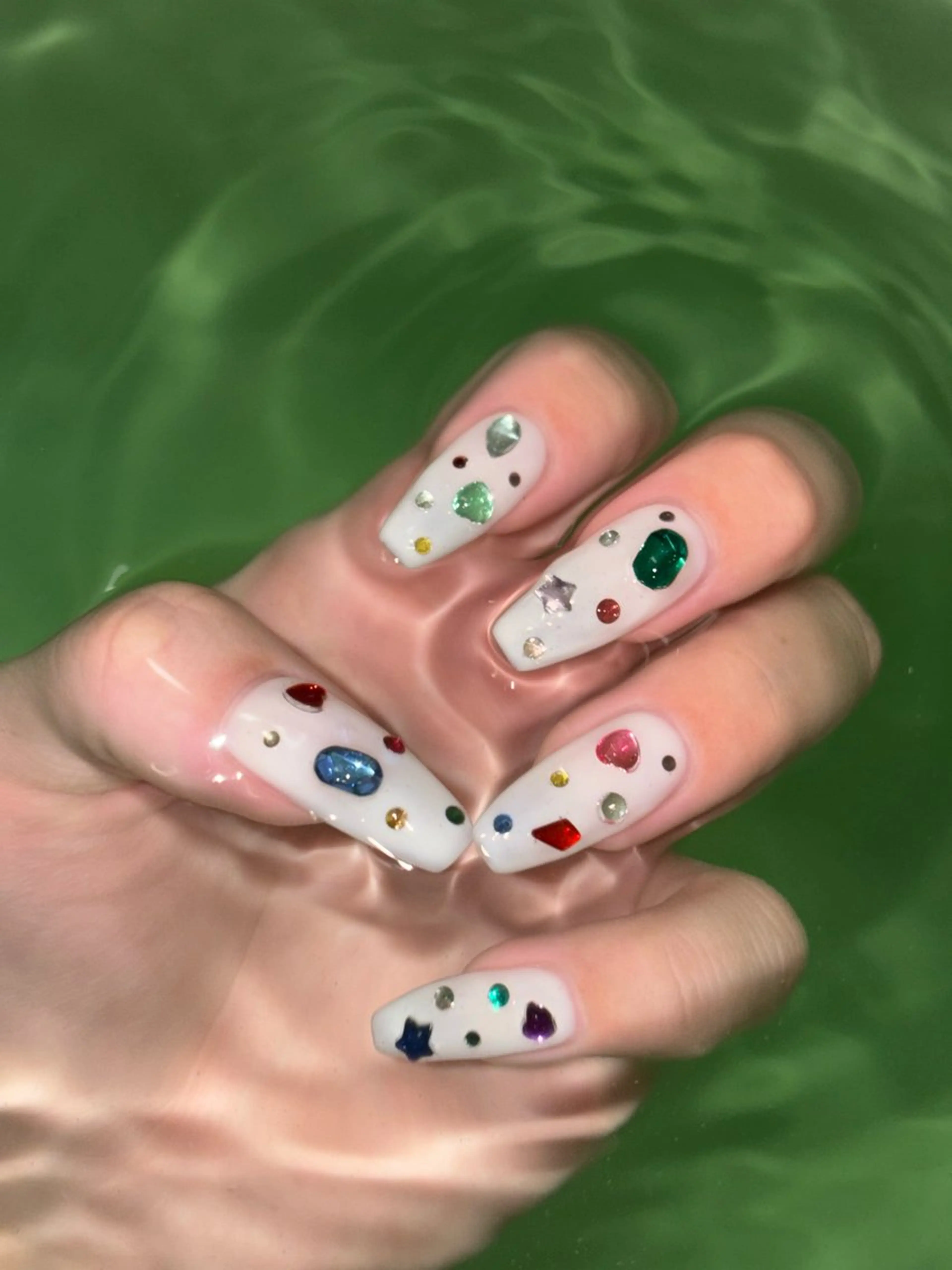 ネイル ハンドネイル FlyingSeep 🐑kaho💟🌈のネイルデザイン