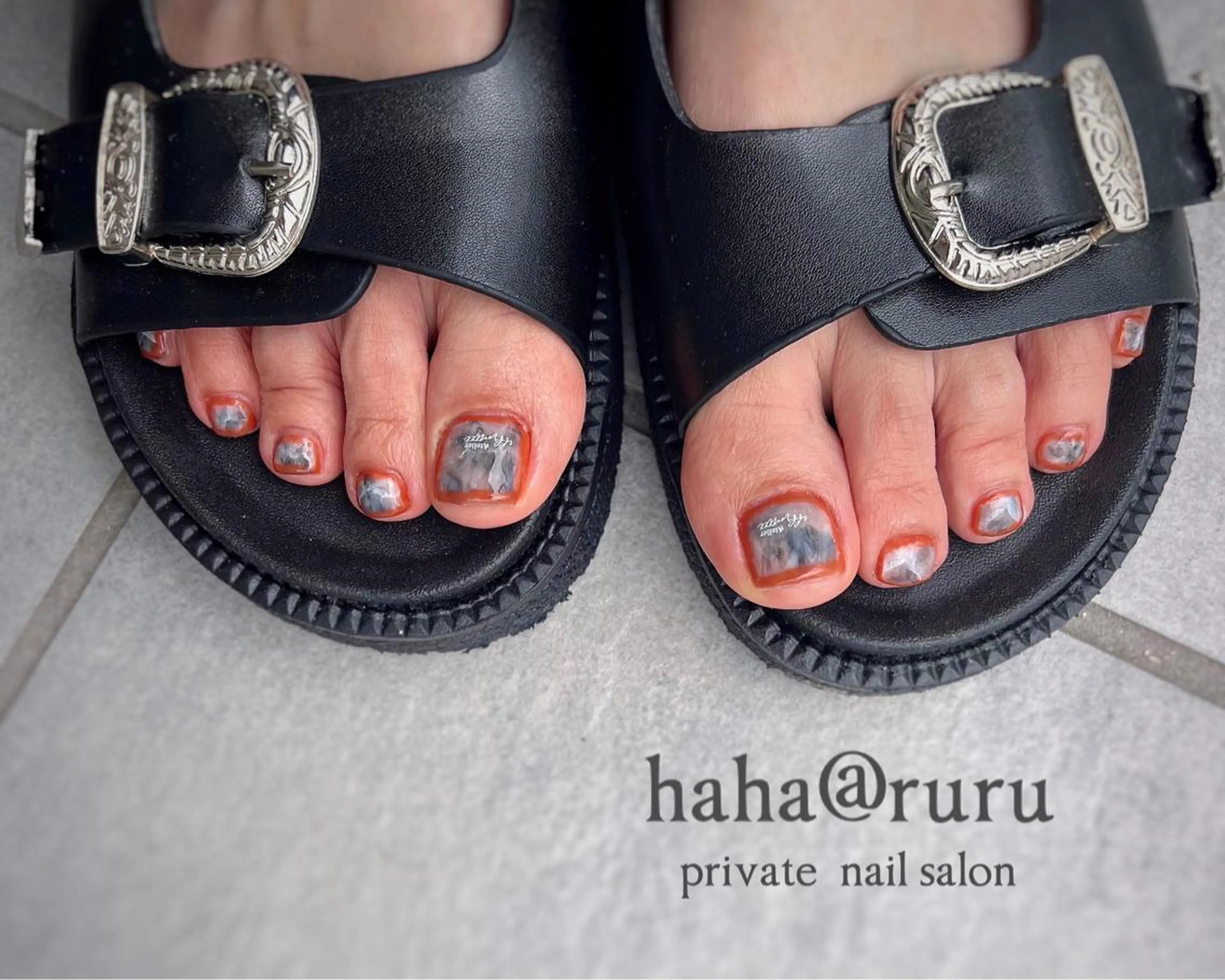 ネイル アートネイル ニュアンスネイル オレンジ ホワイト haha@ ruruのネイルデザイン