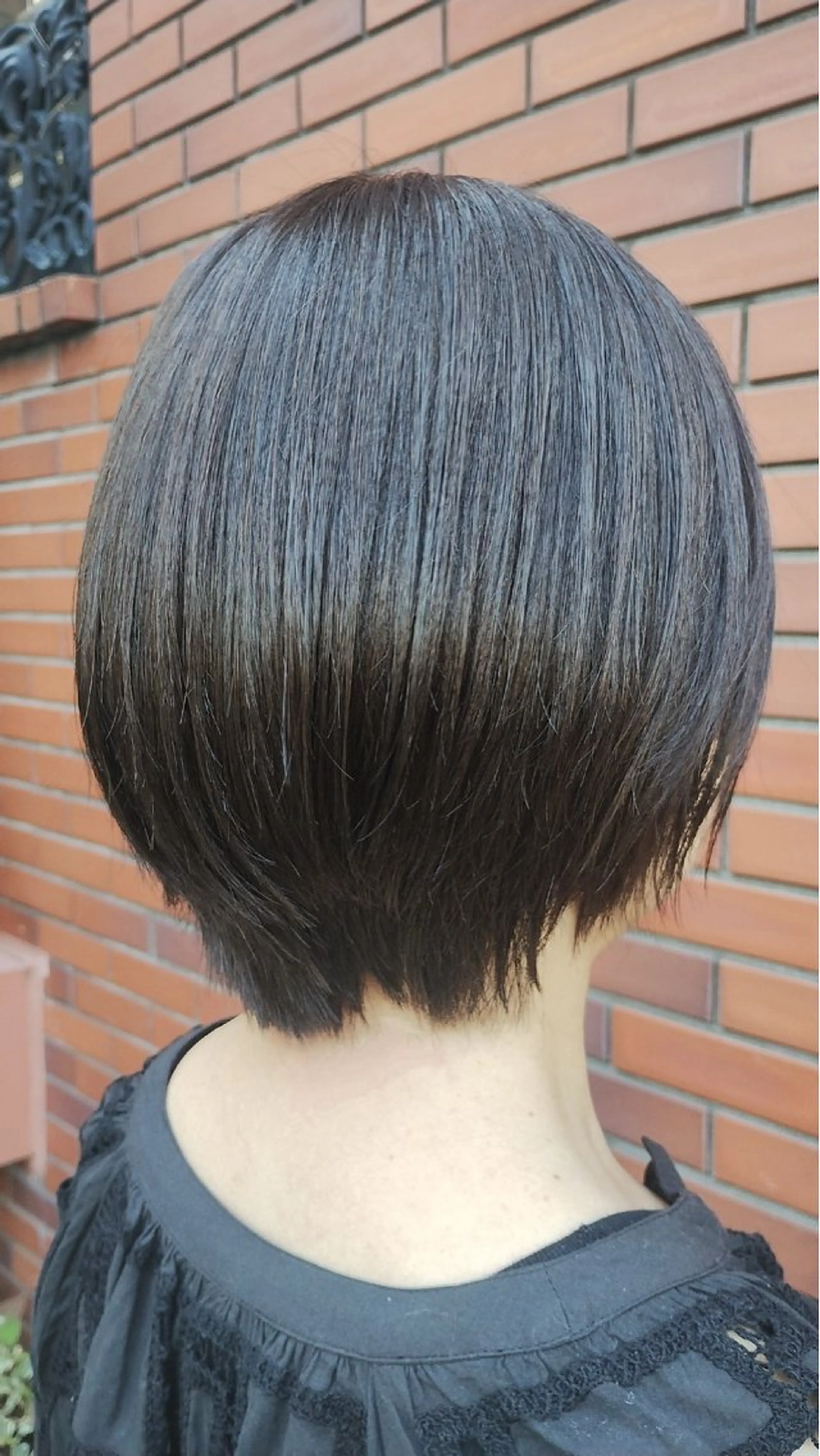 ショート カラー 透明感カラー ヘアカラー エバト チヒロのヘアスタイル