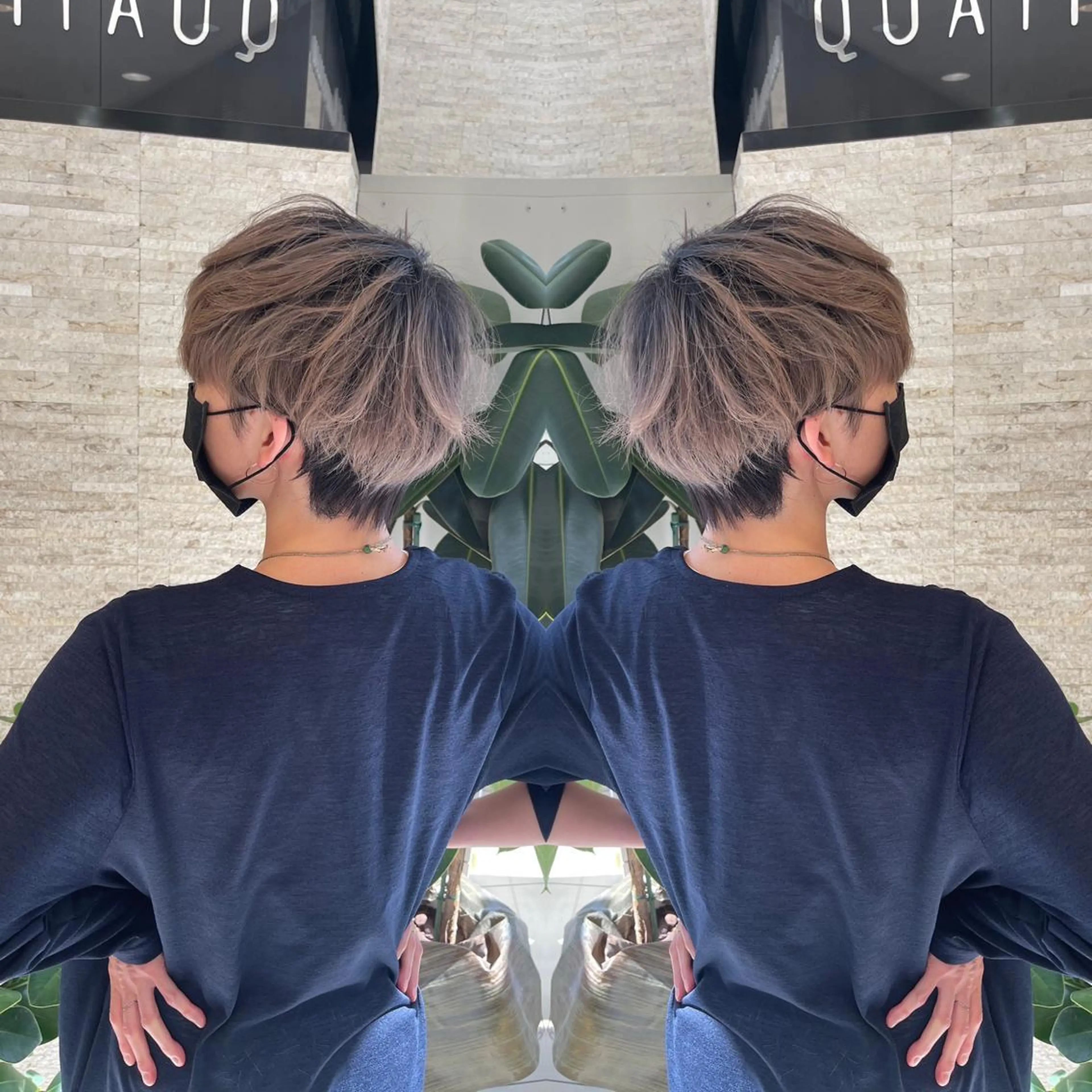 ショート ヘアカラー Y Uのヘアスタイル