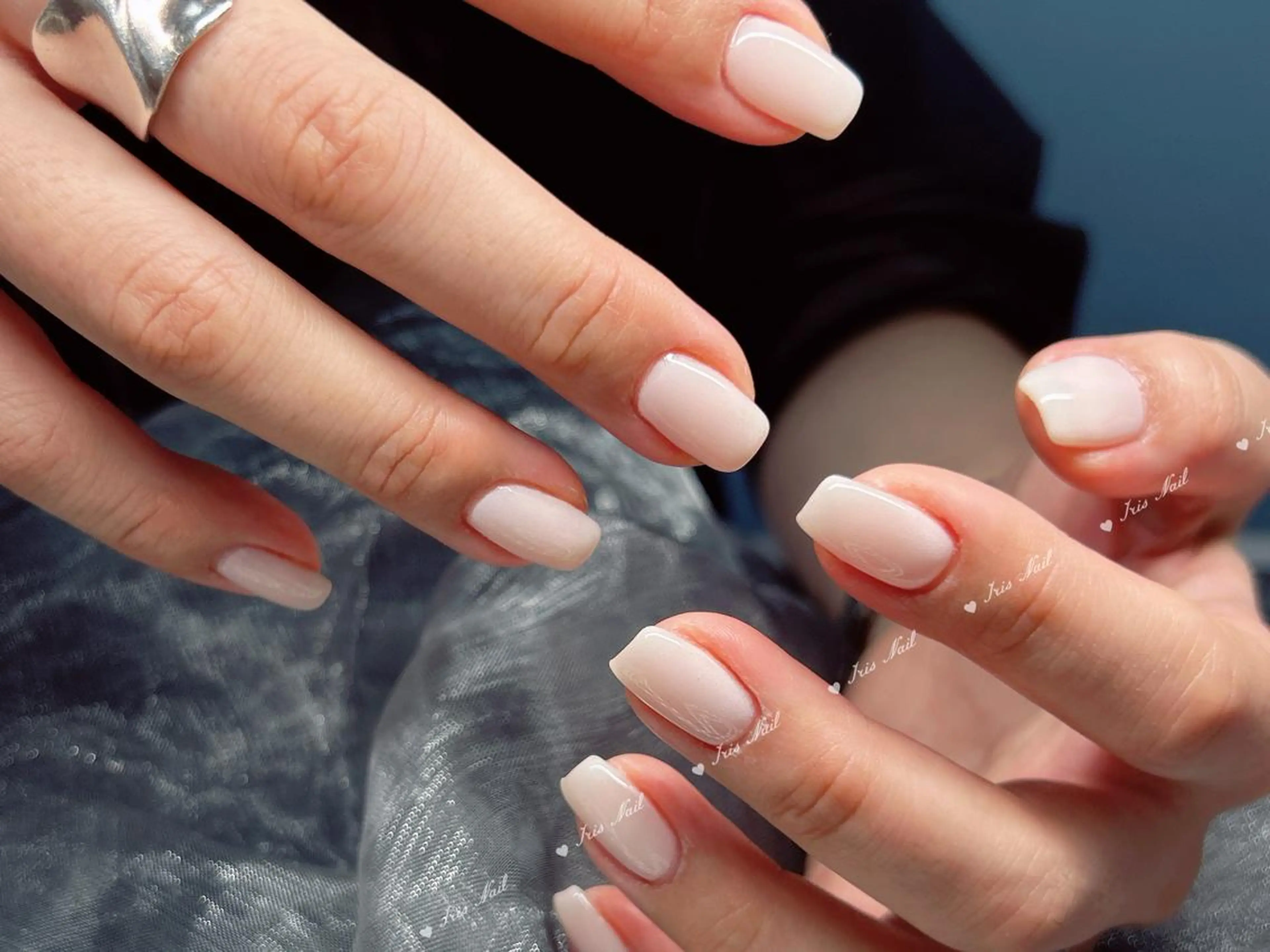 ネイル ワンカラーネイル シンプルネイル 💕藤江 月🌸🍒のネイルデザイン