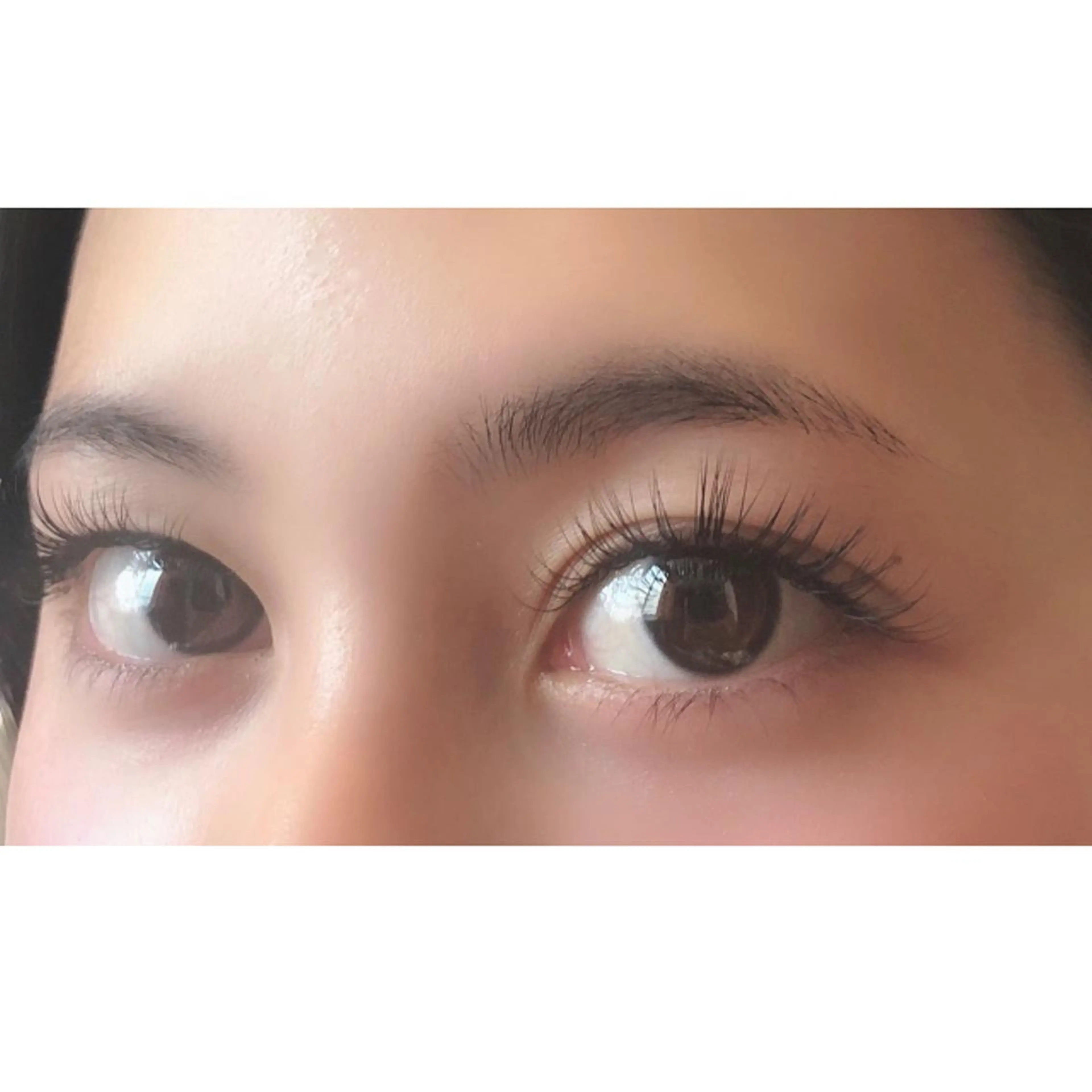 最新フラットラッシュ100本（コーティング込）（オフ別途¥550）オプションでアイパック・アイシャンプー（各➕¥500）の写真