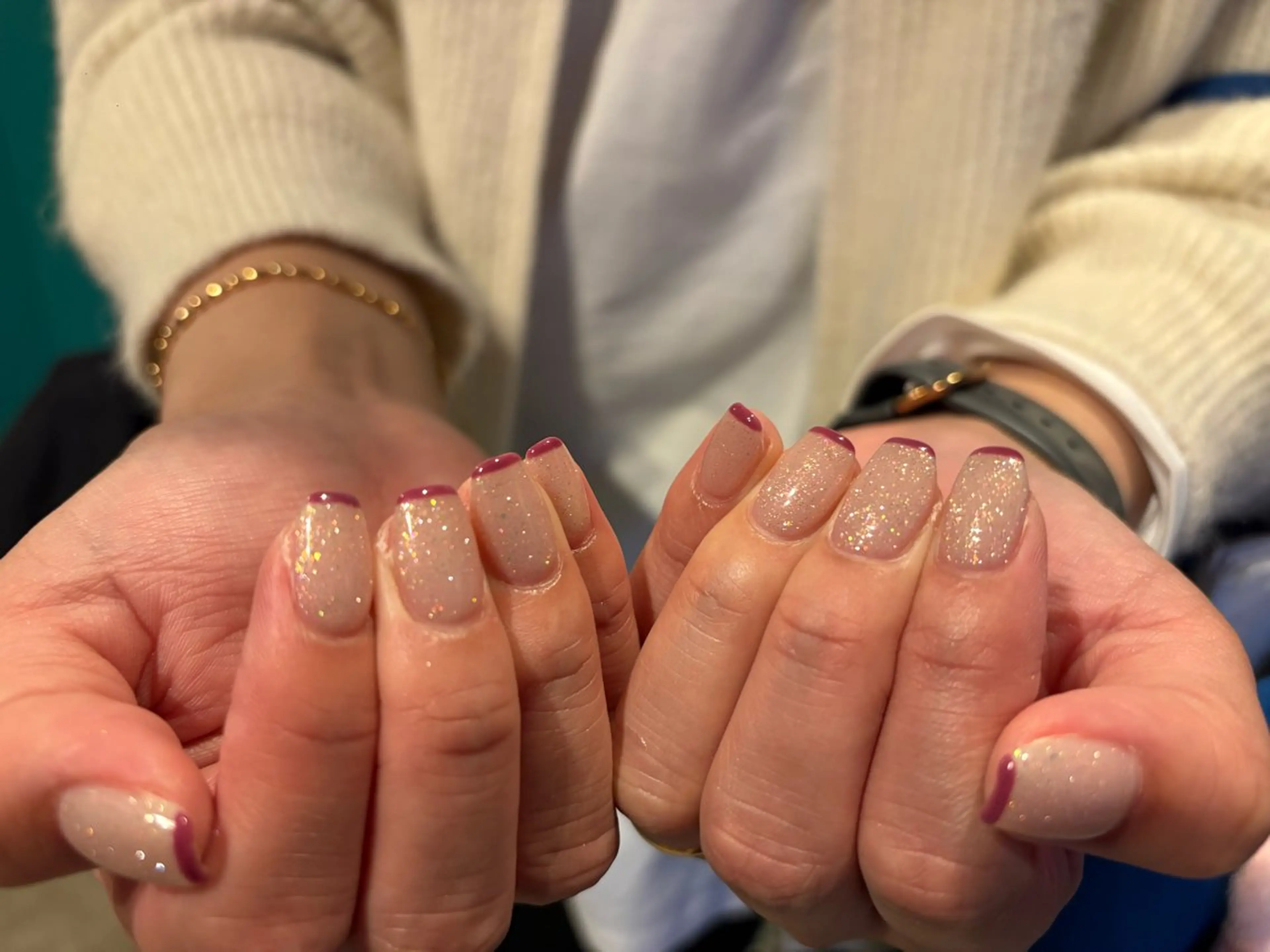 ネイル フレンチネイル ラメ(グリッター) ハンドネイル Meviy （メヴィー）のマツエク・マツパデザイン