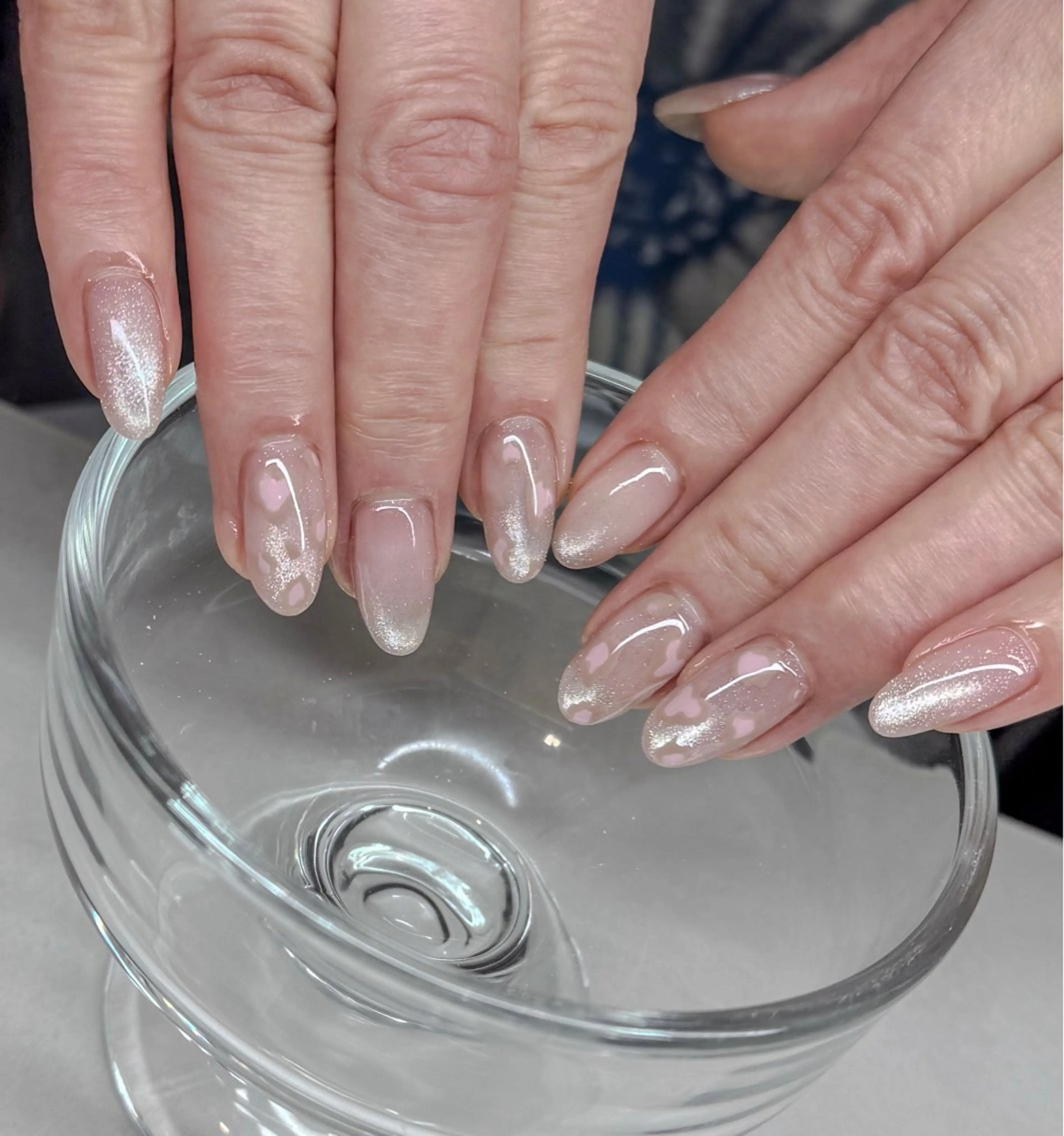 ネイル アートネイル num-fi Aiのネイルデザイン