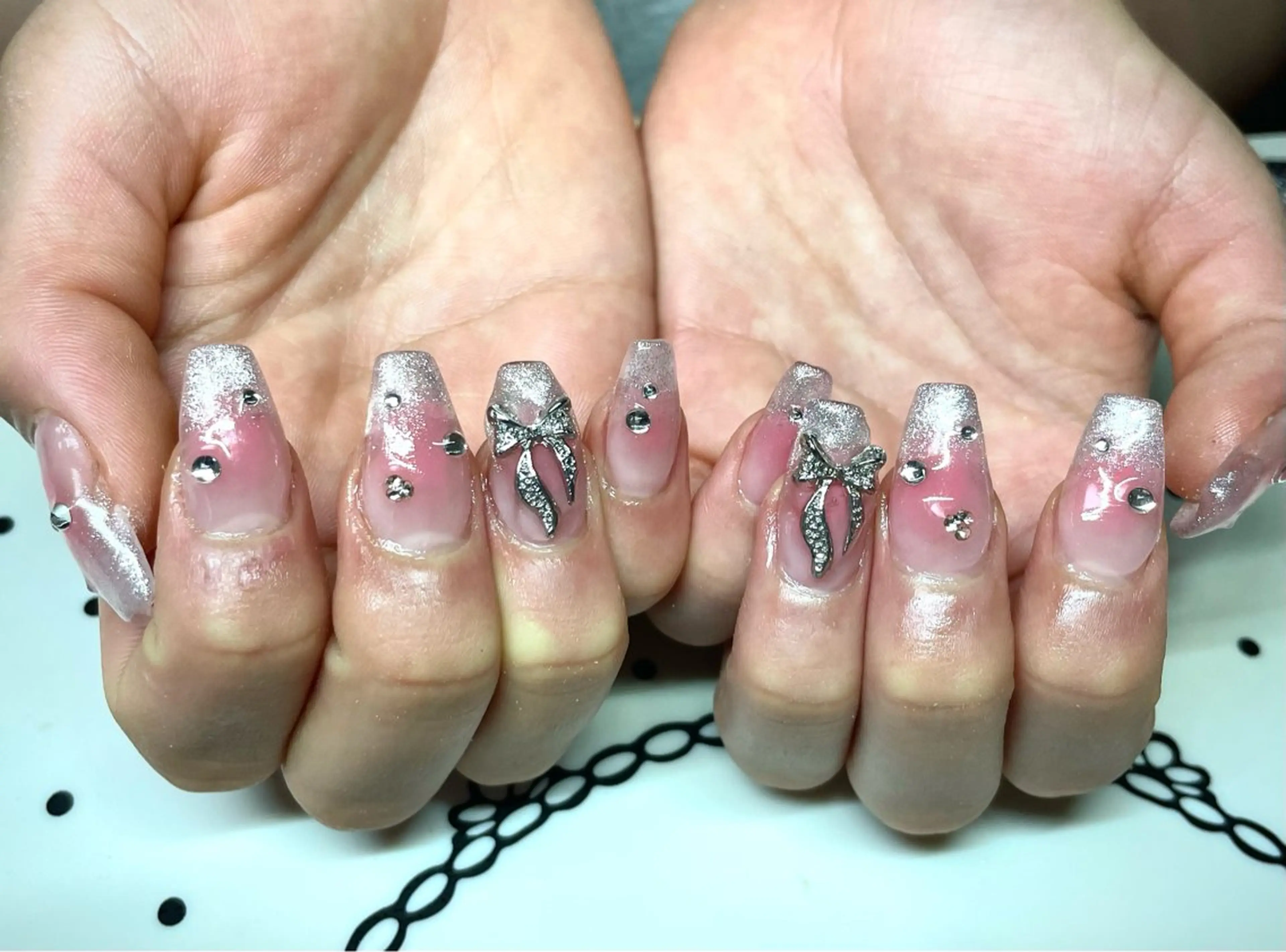 ネイル ハンドネイル nailsalon sugarr所属・nailist cocoのネイルデザイン