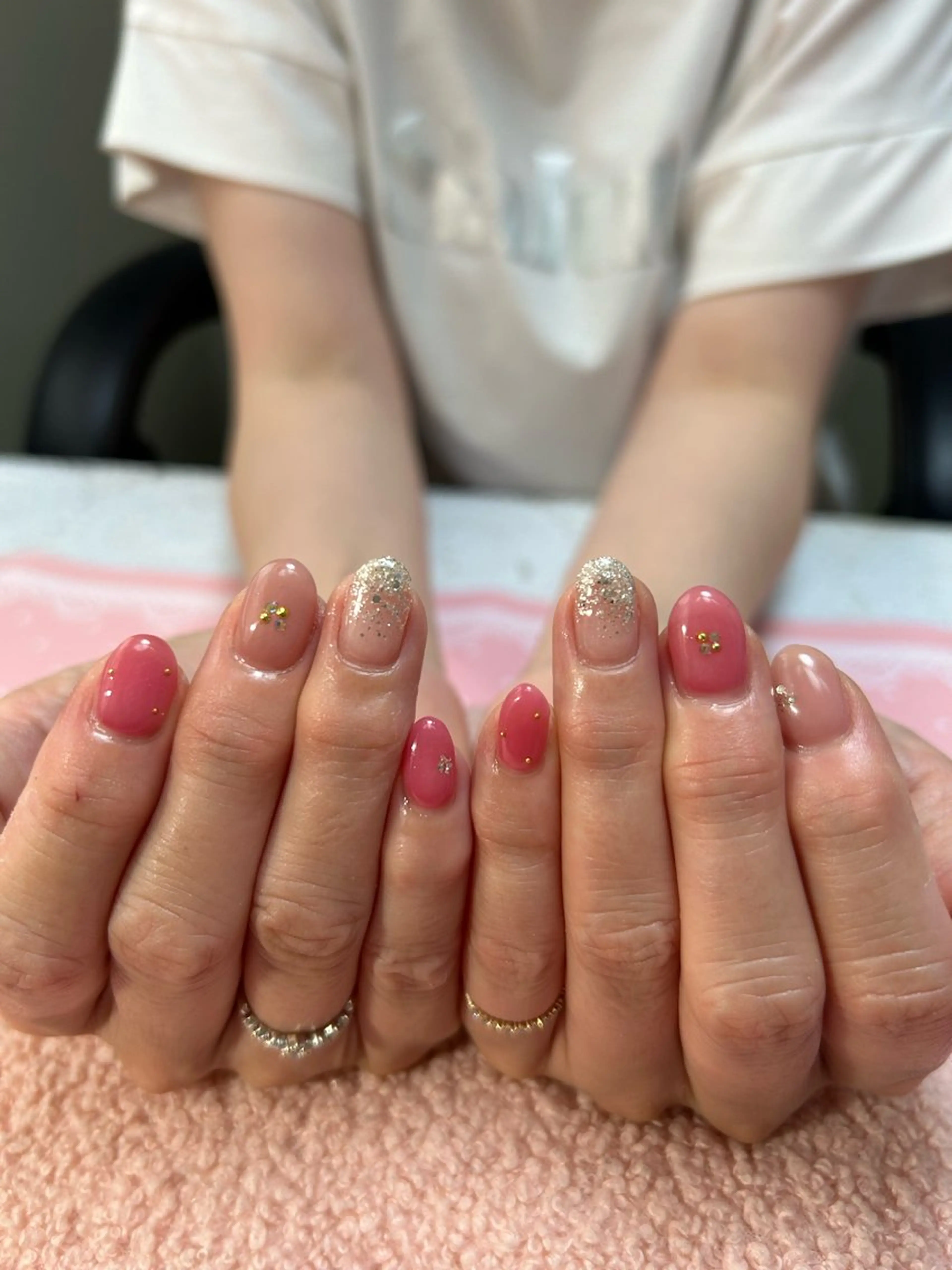 ネイル ＧＬAD グラットのネイルデザイン