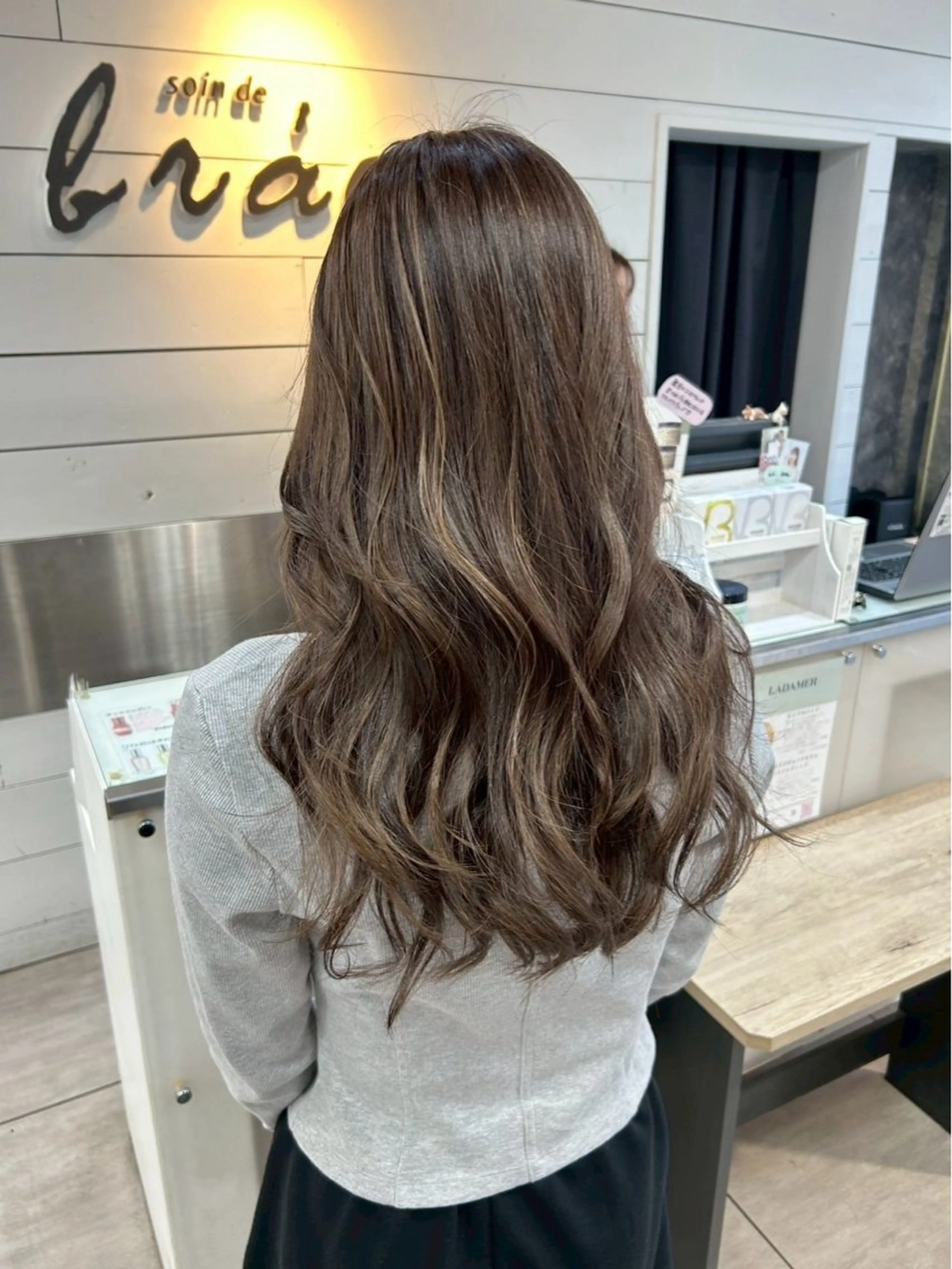 ロング カラー ヘアカラー 🎀艶カラー🎀 よしいあまねのヘアスタイル