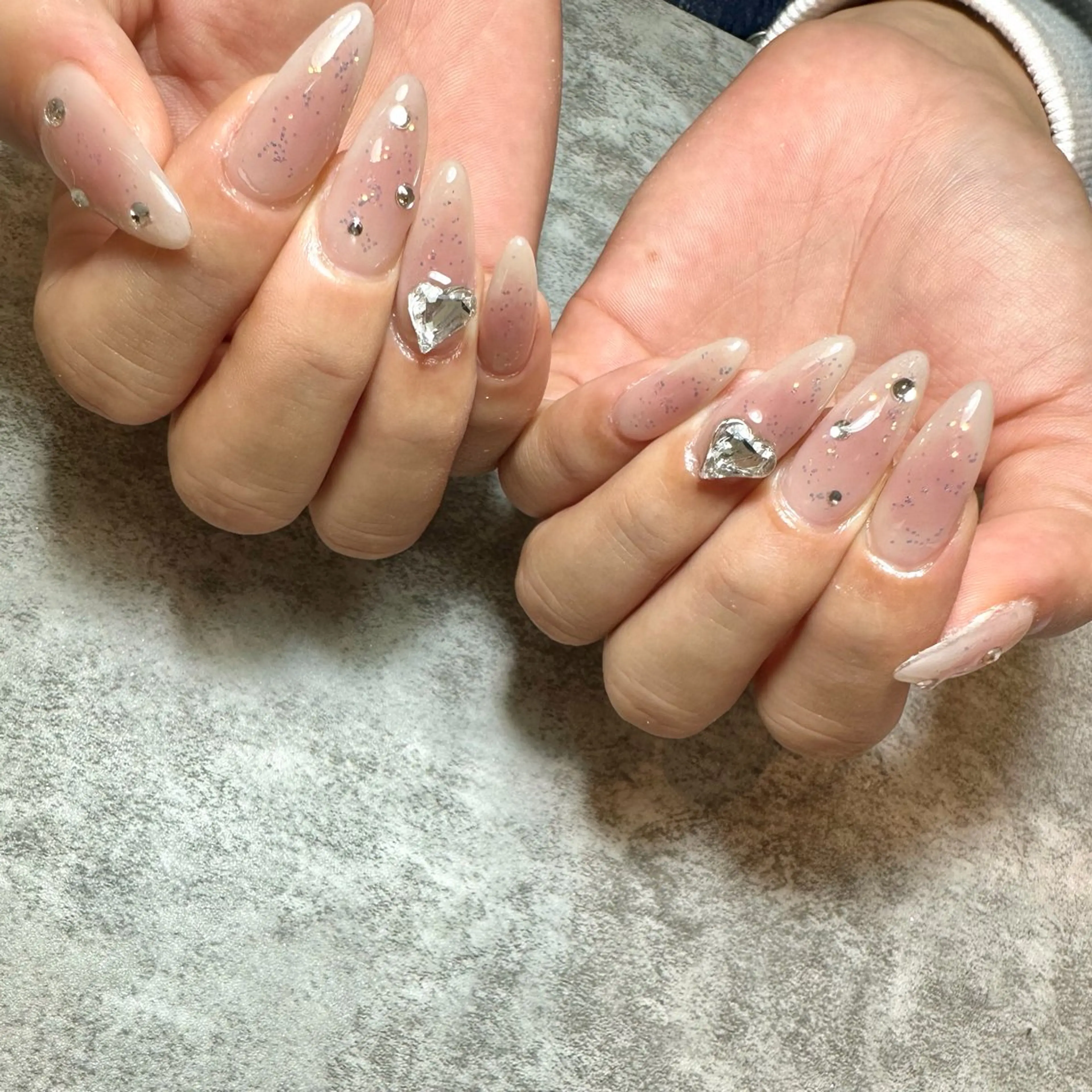 ネイル チークネイル Mii nailのネイルデザイン