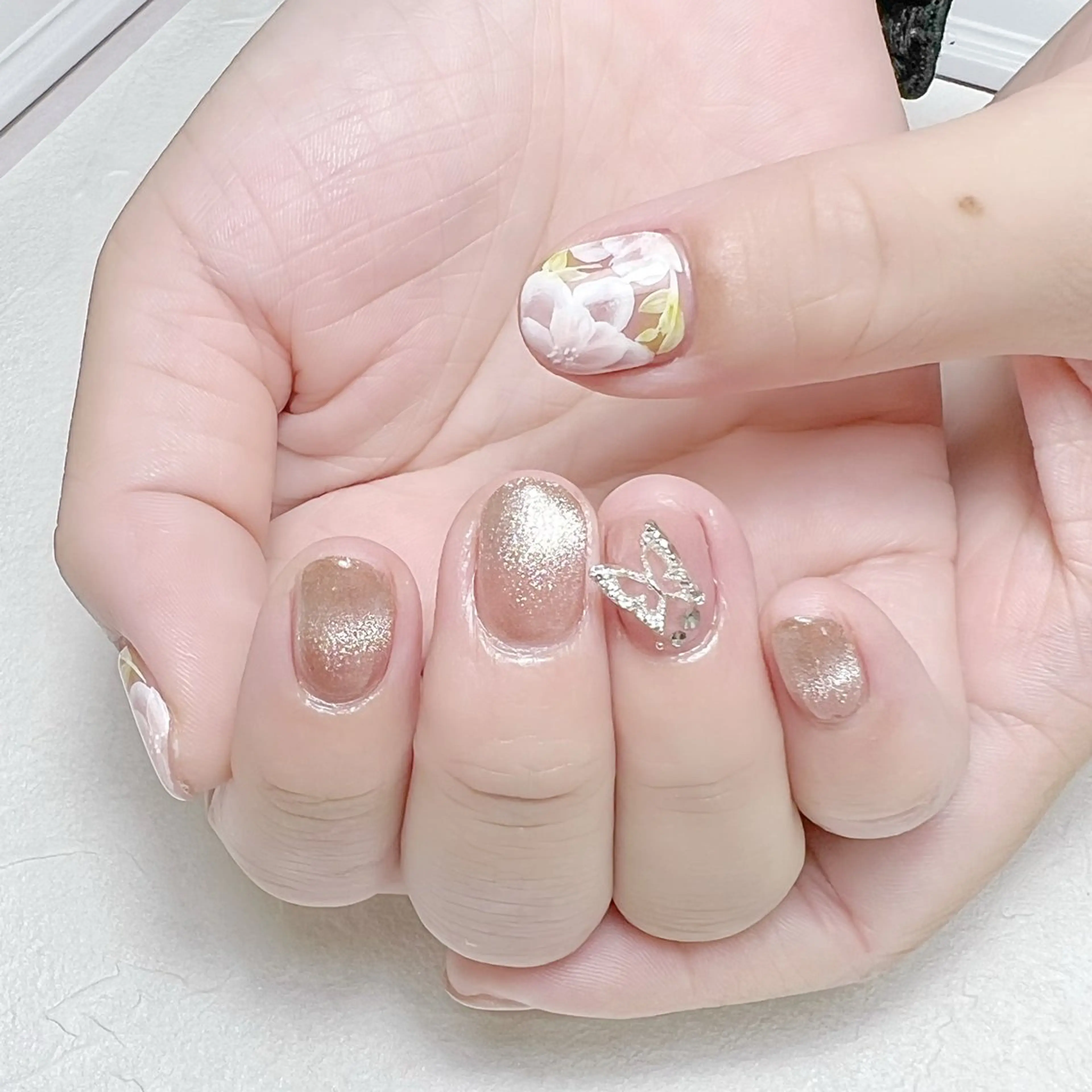ネイル フラワーネイル マグネットネイル オフィスネイル ワンカラーネイル rouse nail RISATOのネイルデザイン
