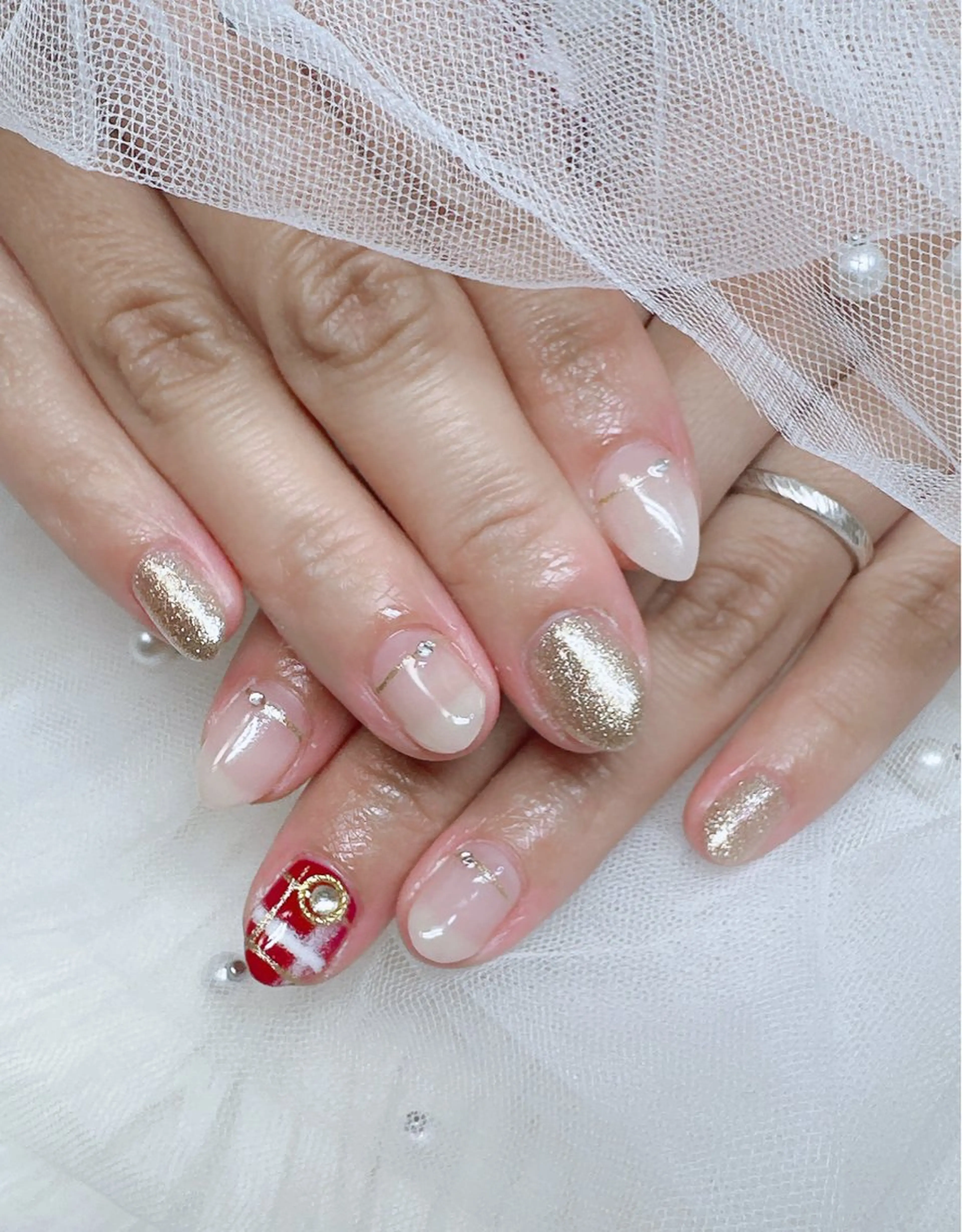 ネイル 高島 夏海のネイルデザイン